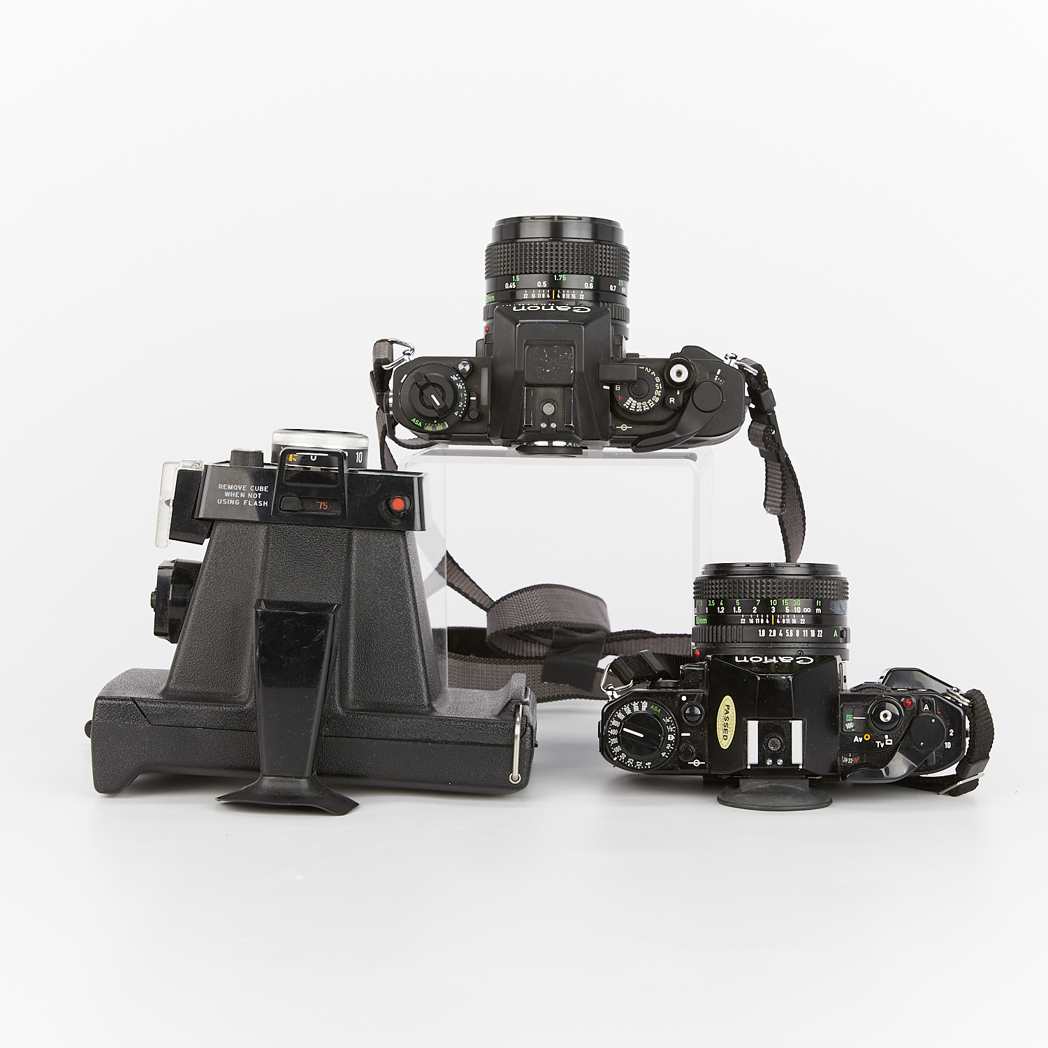 3 Vintage Cameras - Canon 35mm & Polaroid - Image 8 of 13