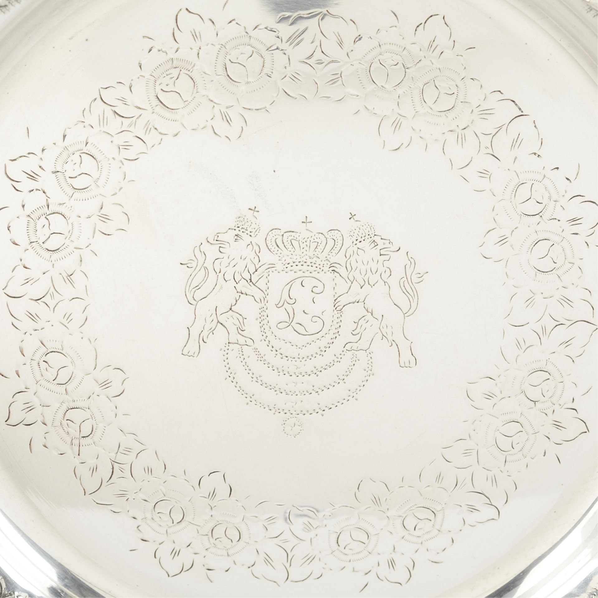 800 Silver Plate with Repousse Roses - Image 5 of 6