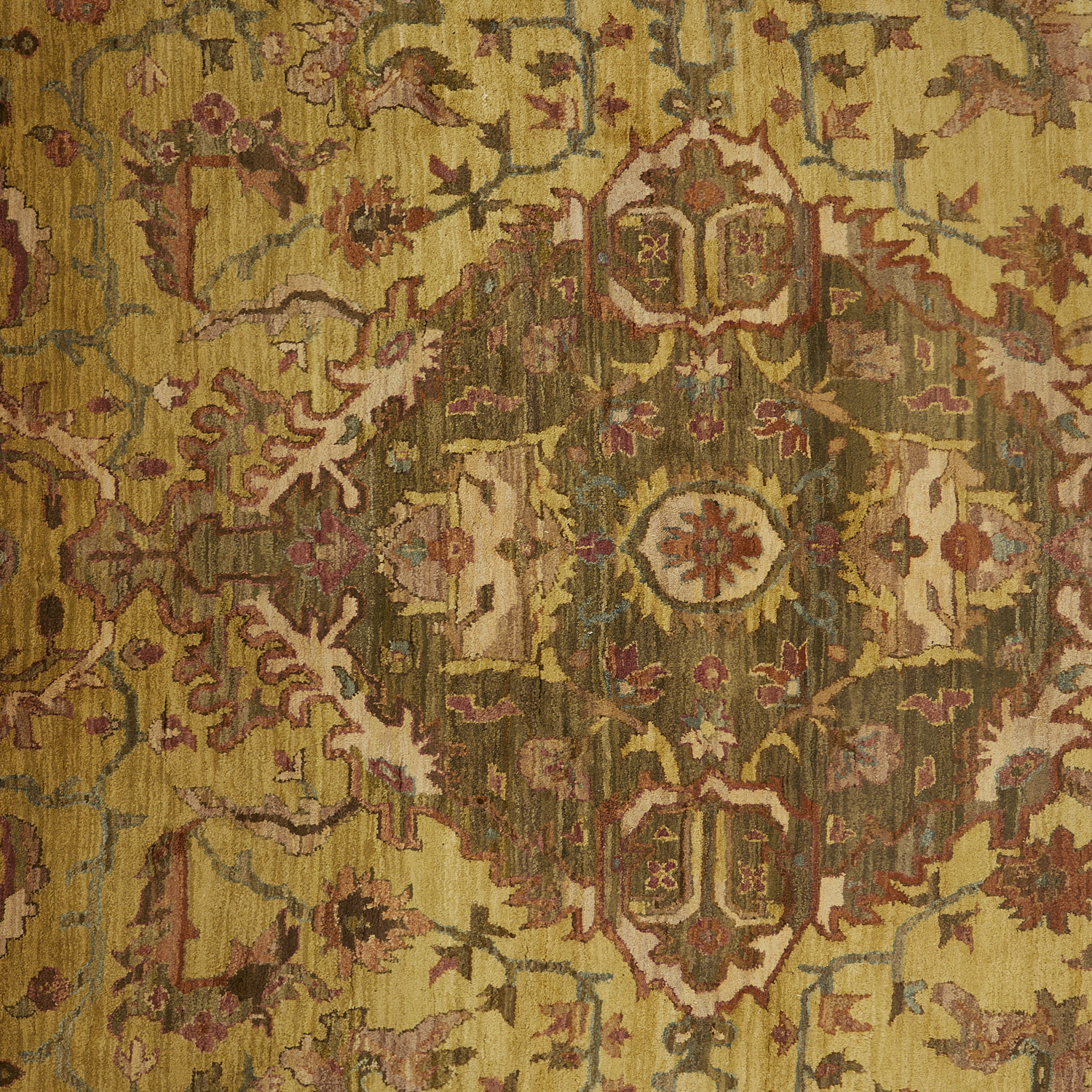 Palace Size Persian Feraghan Rug 15' x 11'9" - Image 5 of 8