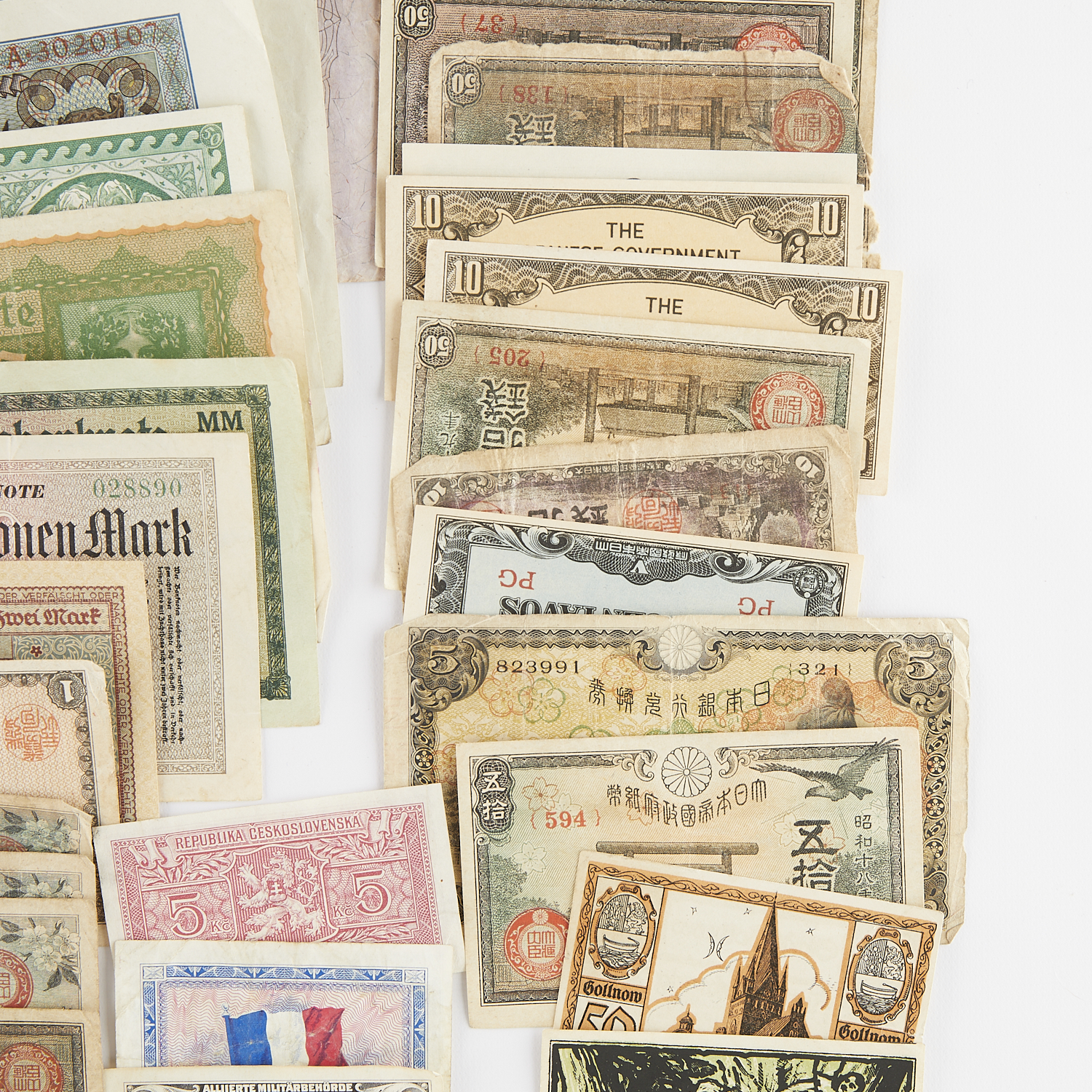 Large Group of Mixed Foreign Currency - Image 7 of 12