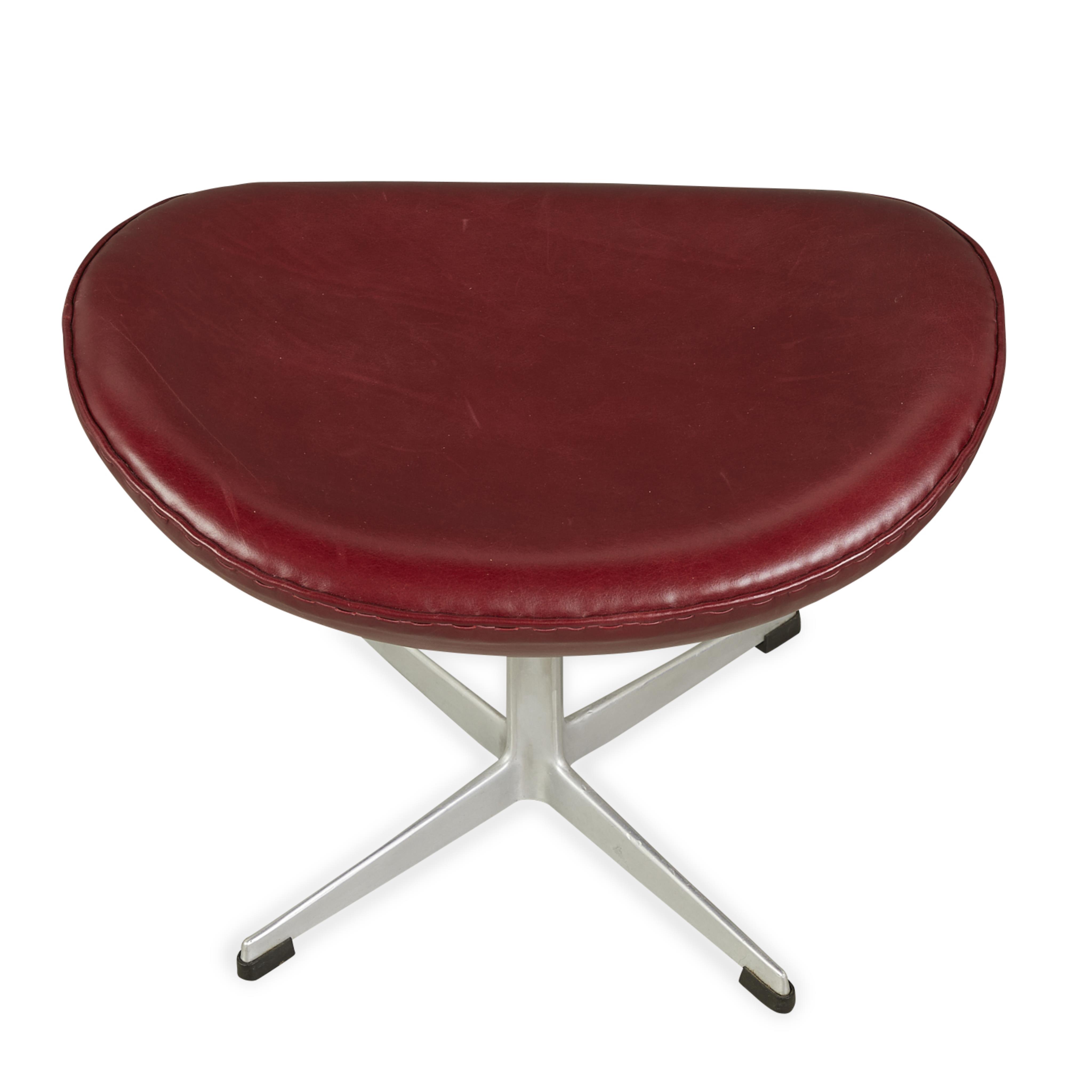 Arne Jacobsen for Hansen Leather Egg Chair 1964 - Image 15 of 17