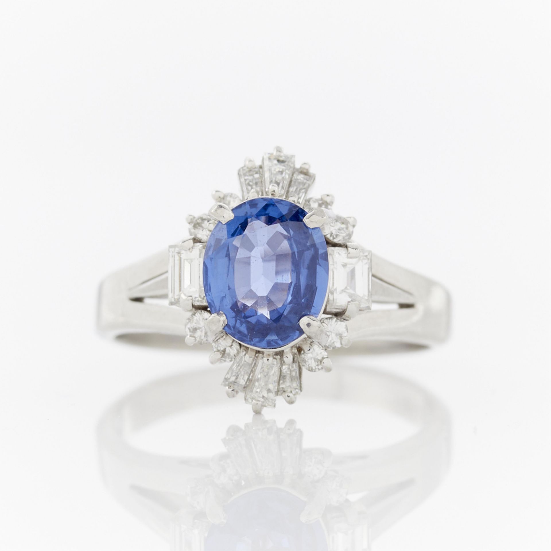 Platinum, Diamond, & Unheated Ceylon Sapphire Ring - Image 5 of 14
