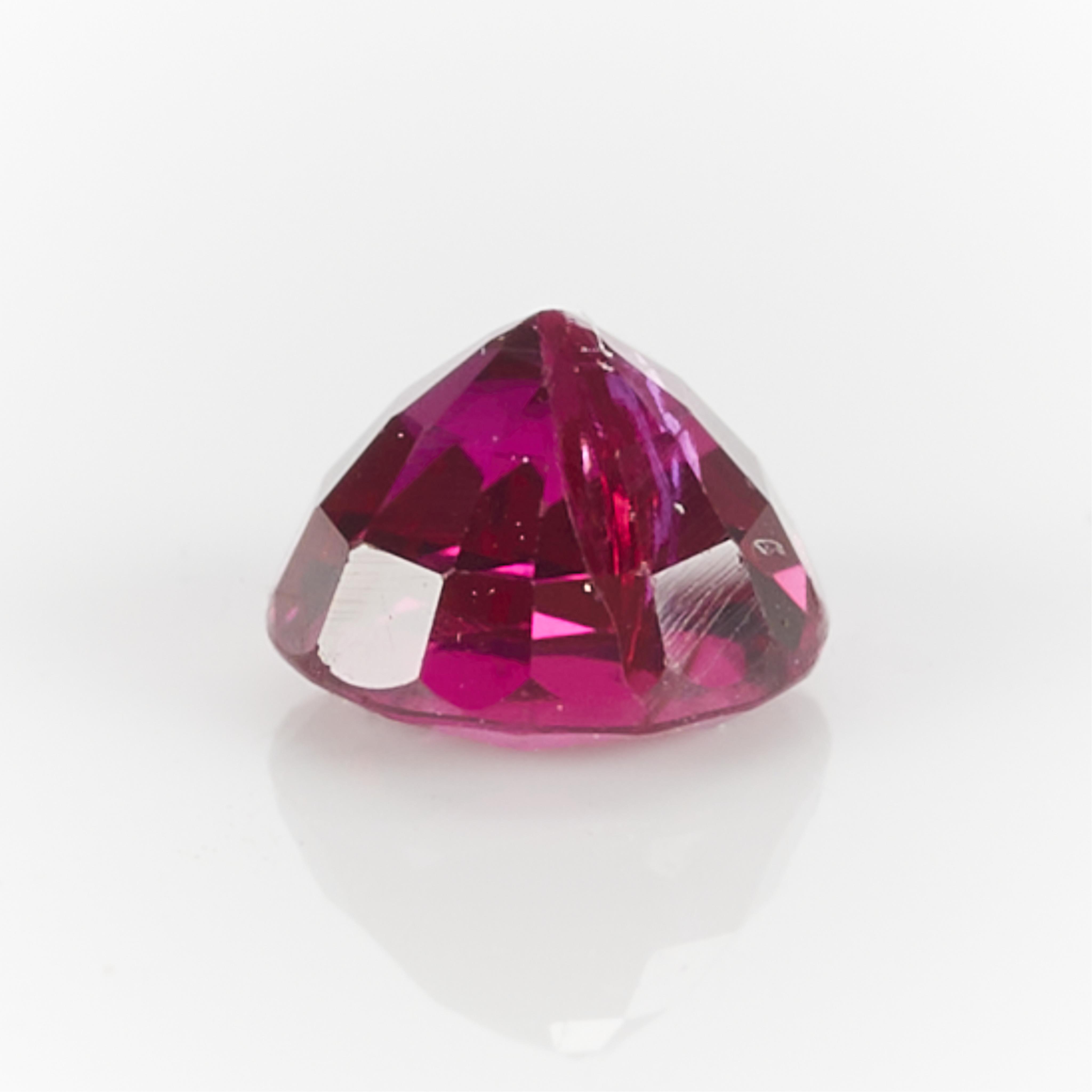 0.65 Ct Ruby - Image 2 of 2