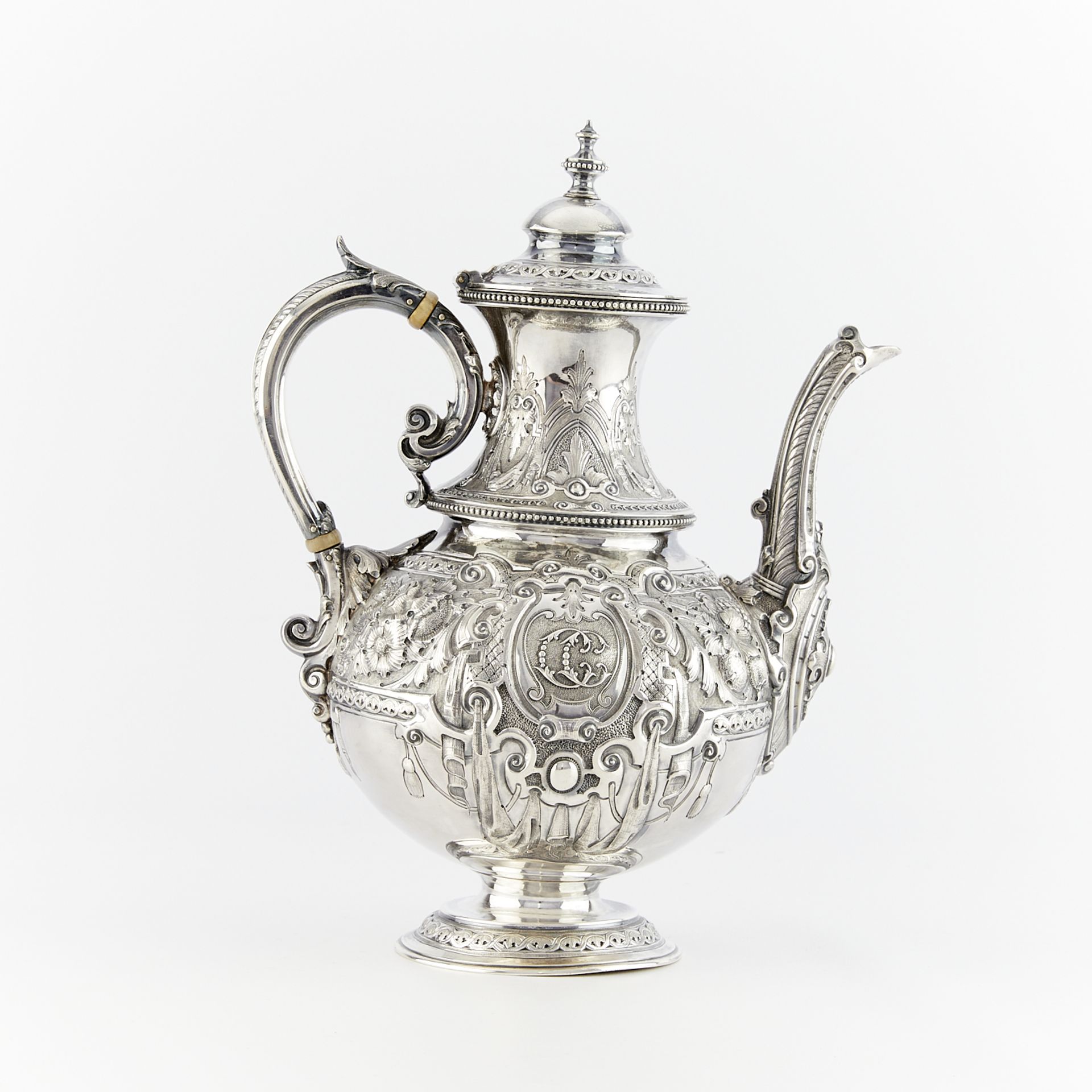 1861 Sheffield Sterling Silver Teapot 38.81 ozt - Image 4 of 12