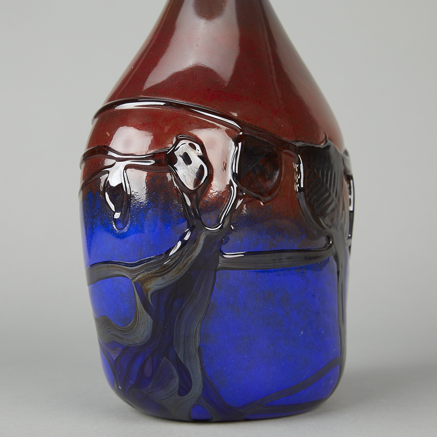 Jean-Claude Novaro Handblown Tall Glass Vase - Image 2 of 11