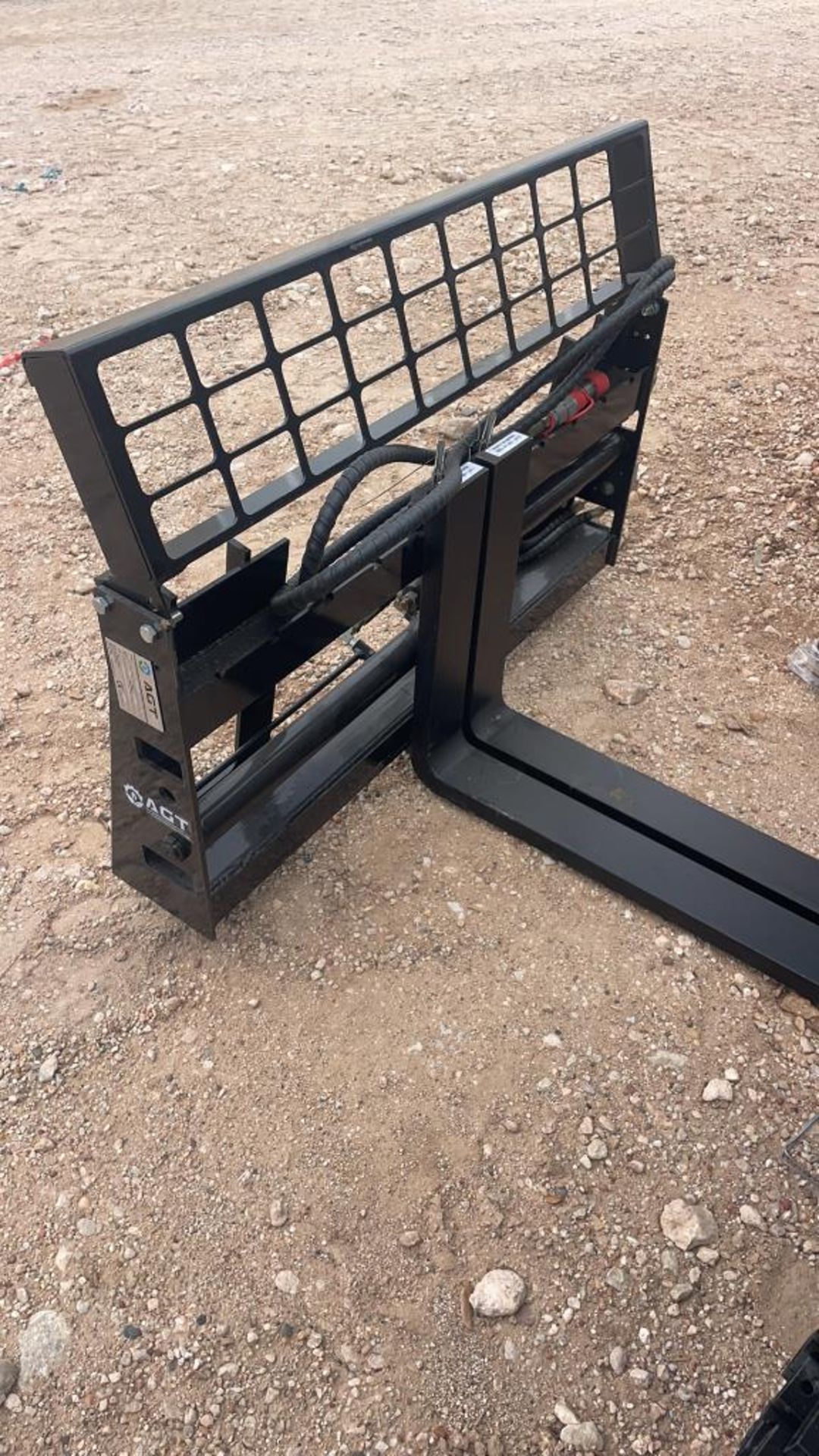 AGT Hydraulic Pallet fork for skid steer