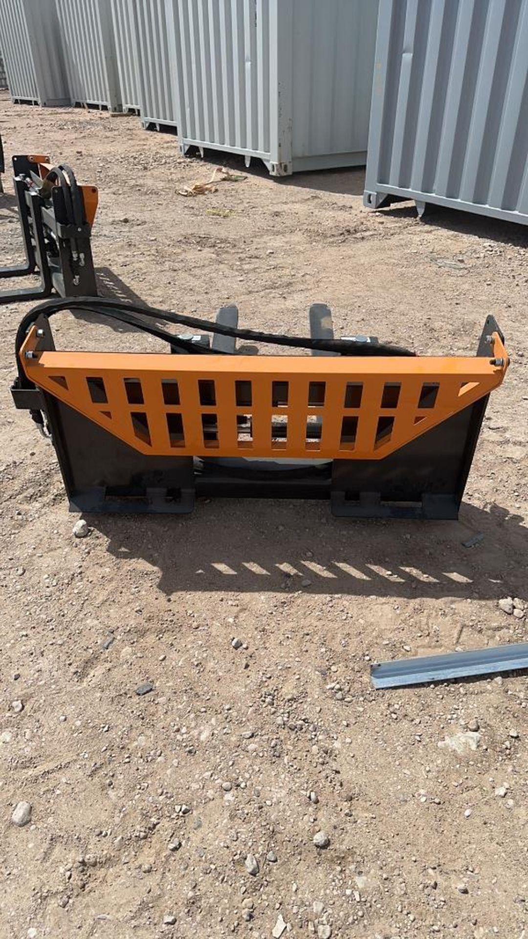 Hydraulic Pallet fork for skid steer - Image 3 of 12