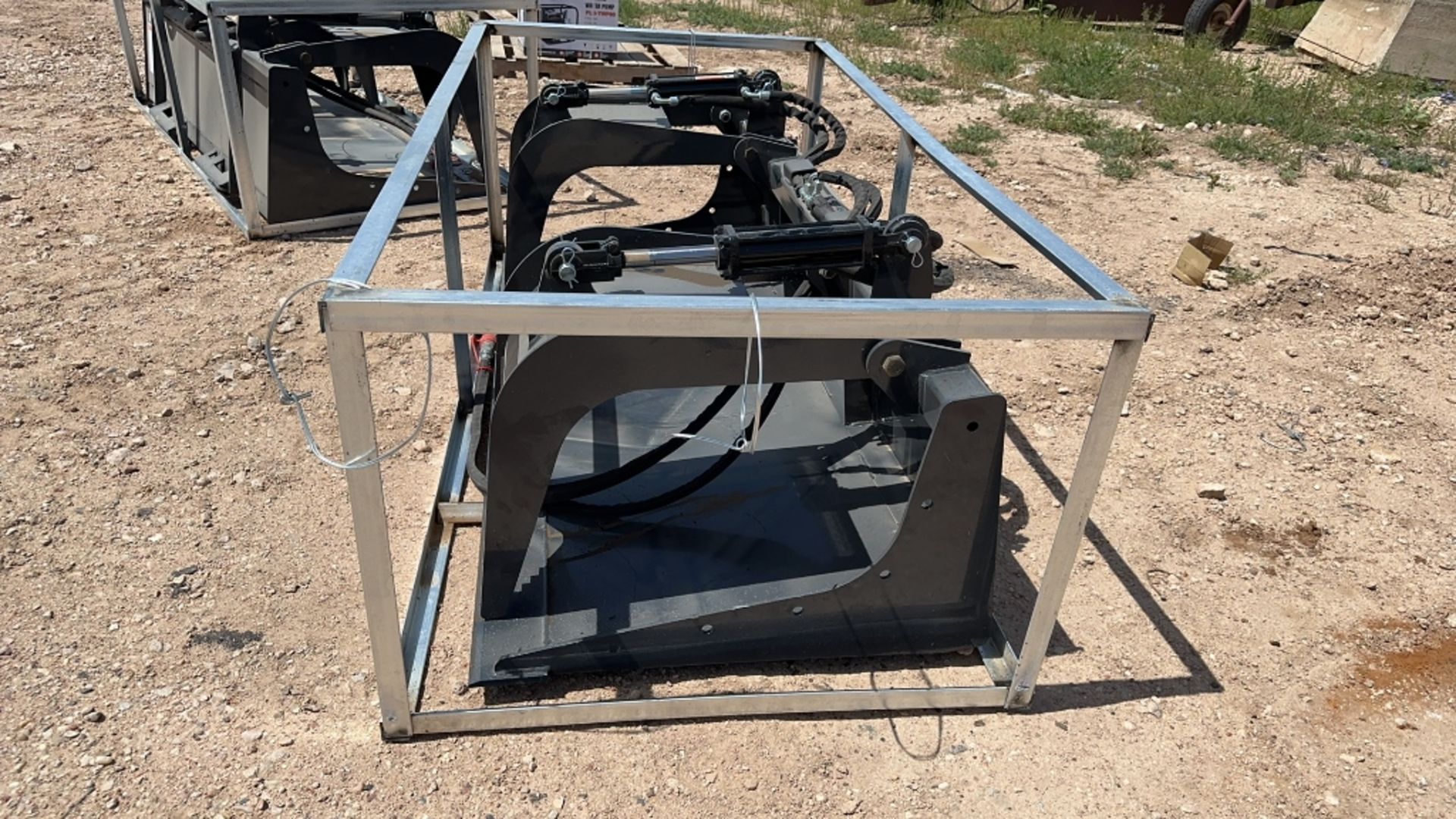 Wolverine Skid Steer Grapple Bucket - Image 3 of 3