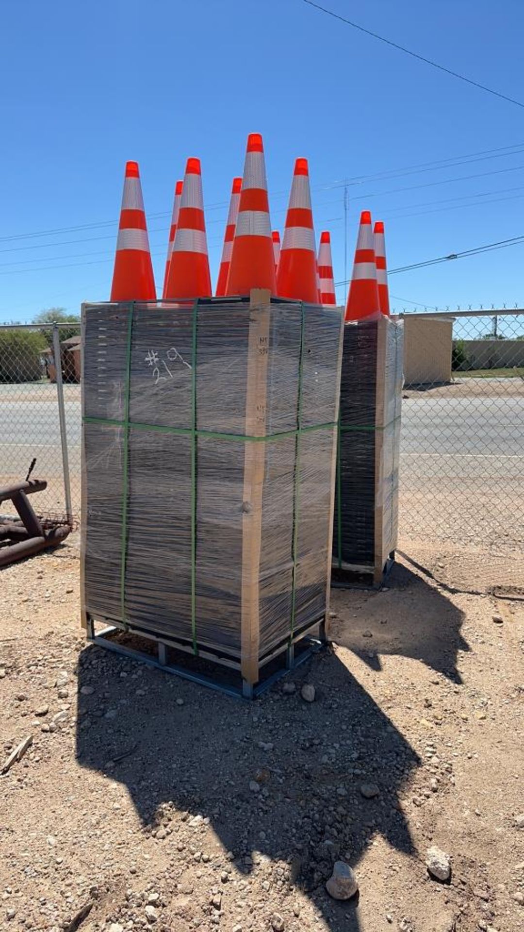 Lot of 250 Safety Highway cones - Image 2 of 10