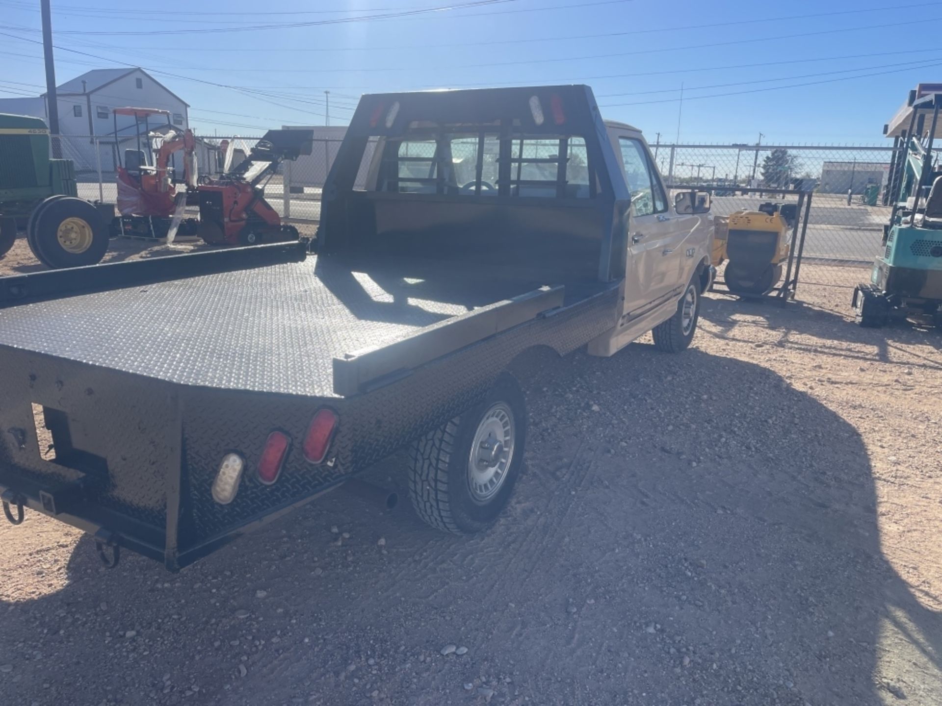 1989 Ford F150 W/ Flat Bed - Image 8 of 14