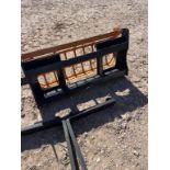 Landhonor Skid Steer Pallet Forks