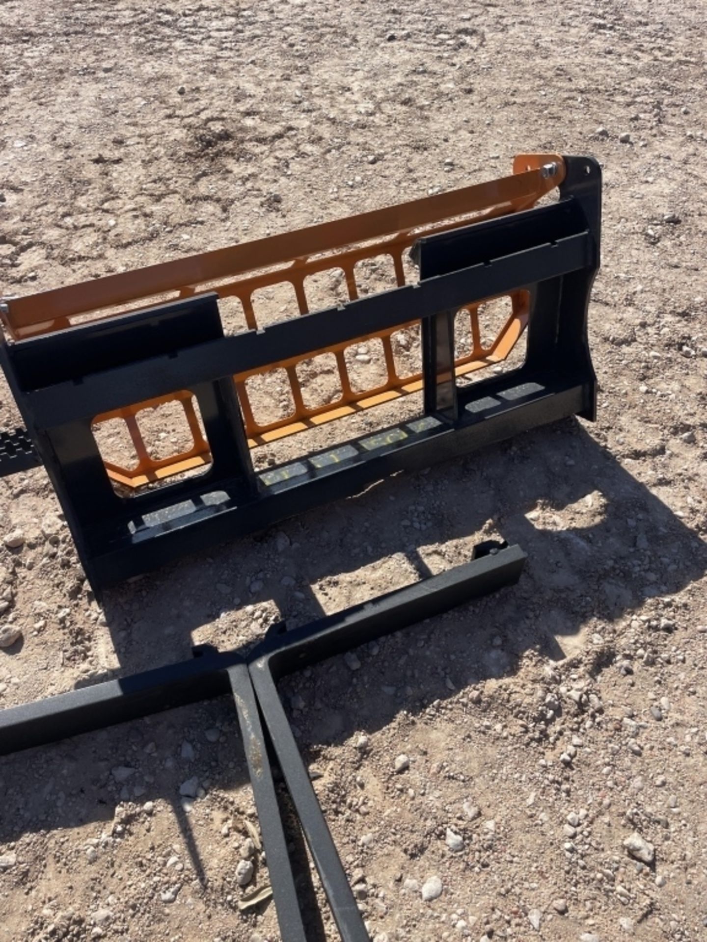 Landhonor Skid Steer Pallet Forks