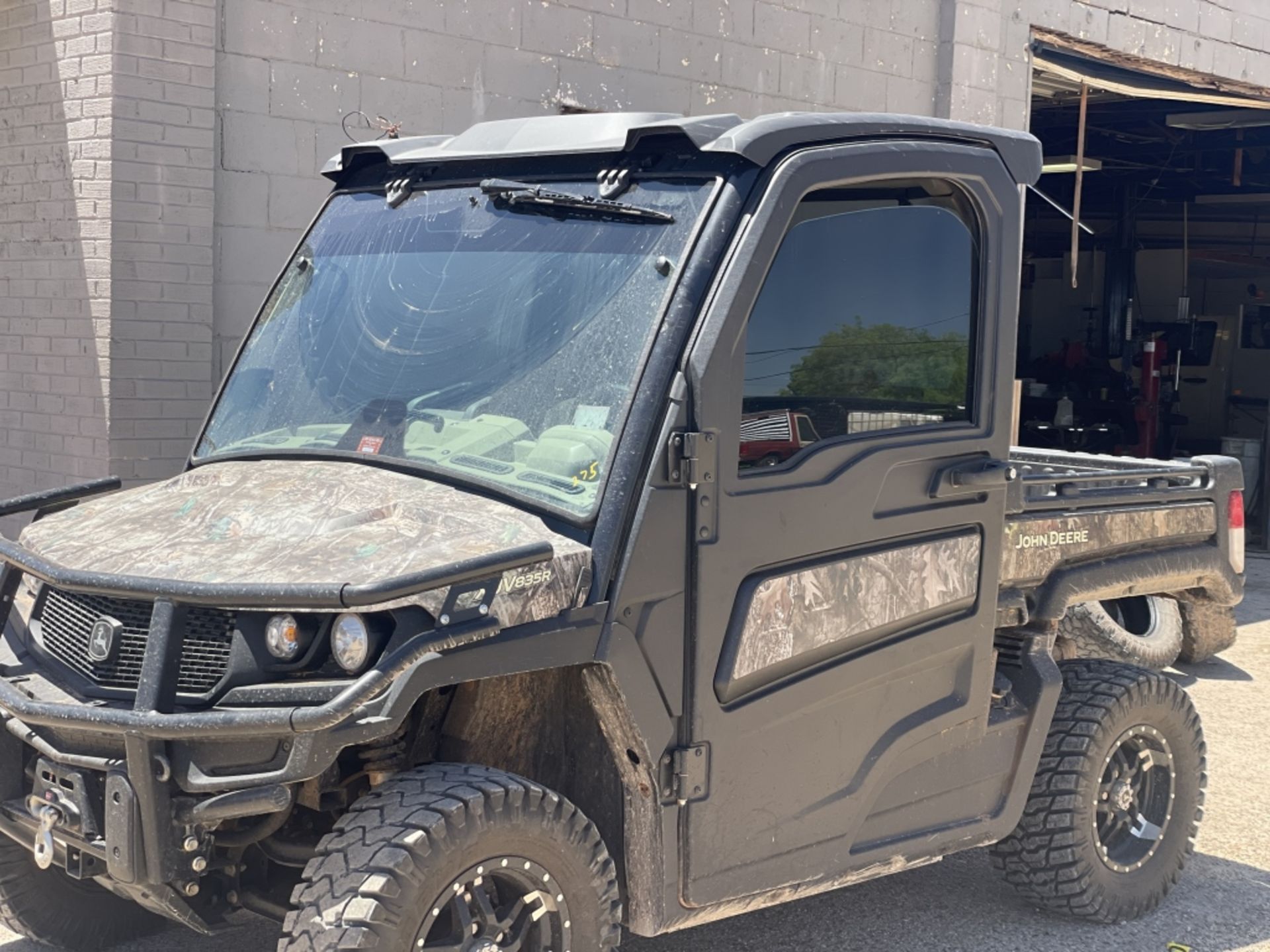 2022 John Deere XUV835R Gator - Image 8 of 35