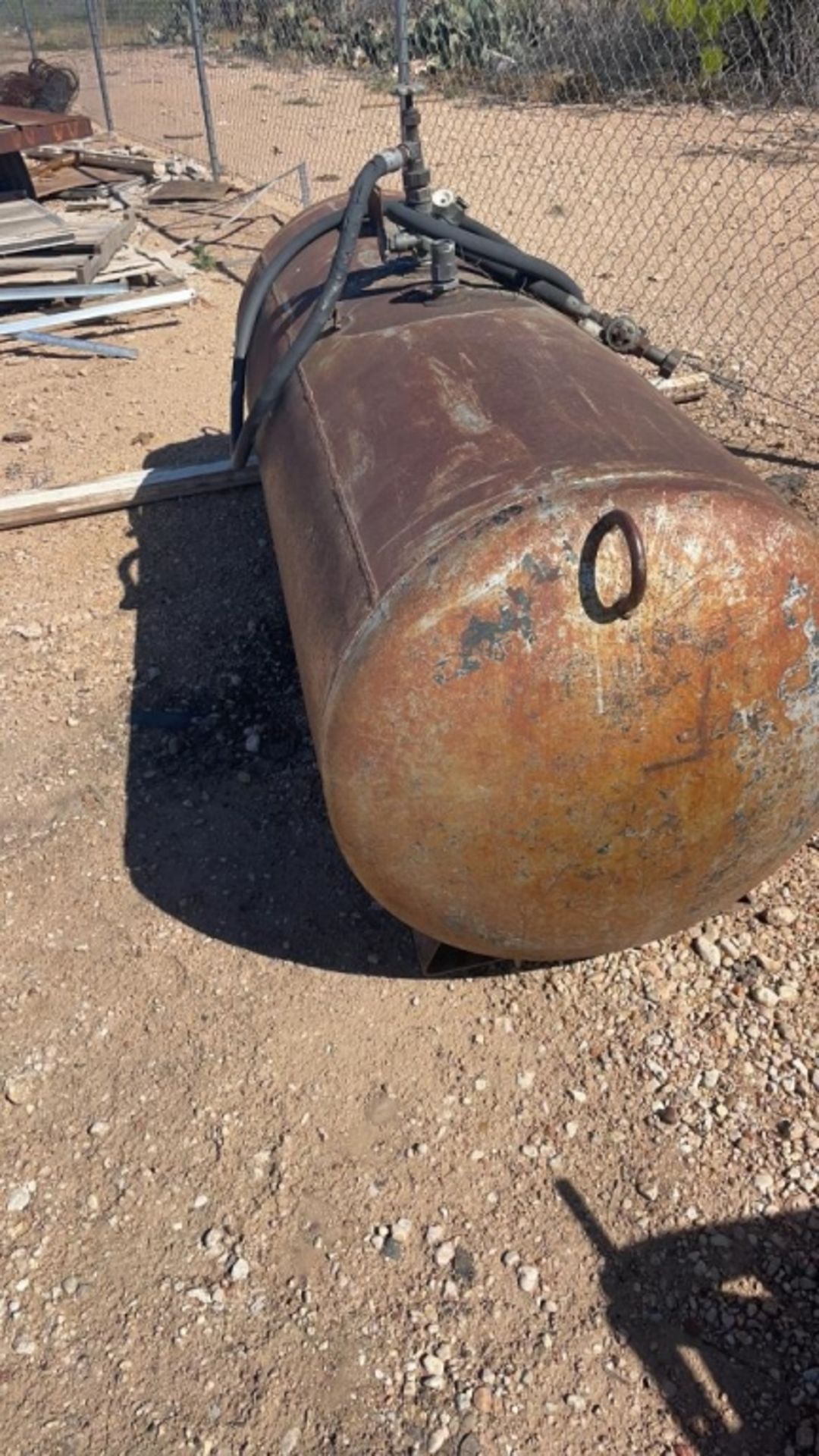 250 Gallon Propane Tank - Image 2 of 2