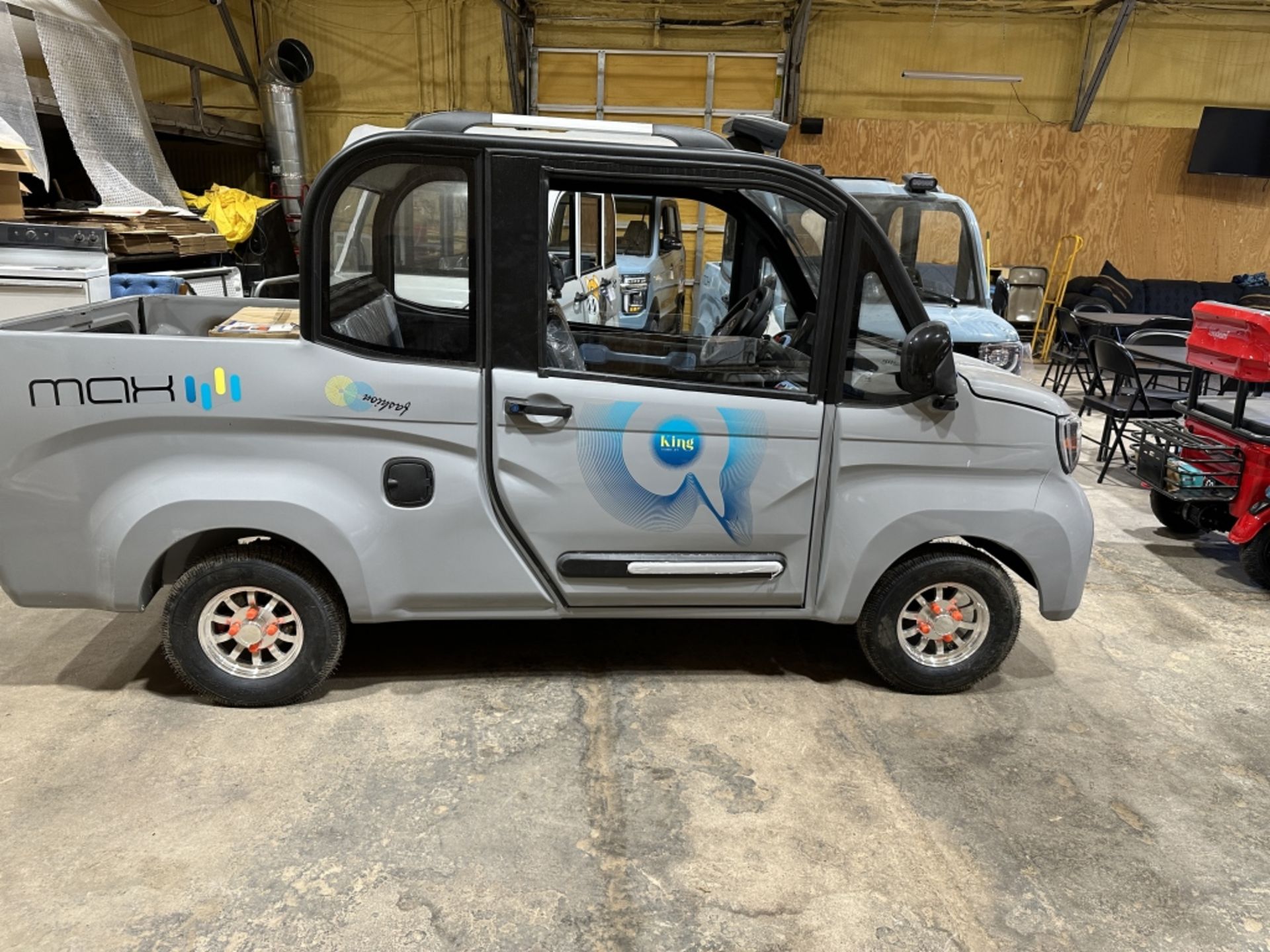 MECO 60 volt Electric Vehicle - Image 2 of 15