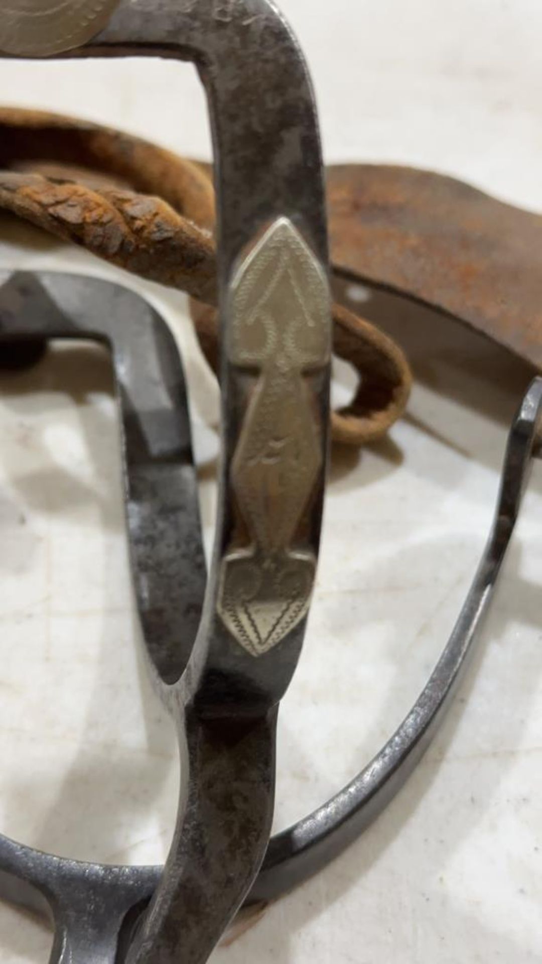 Pair of K.B & P spurs - Image 9 of 25