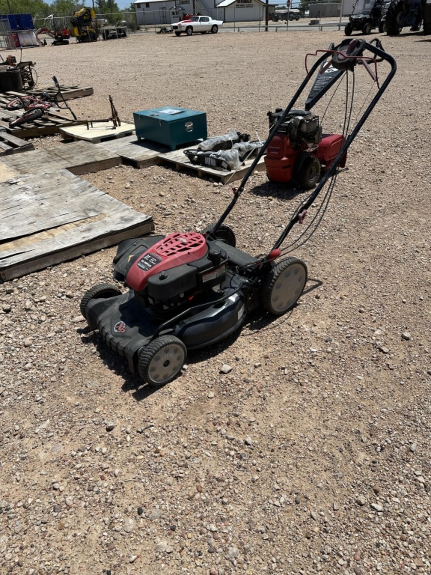 Troy-Bilt self-propel mower - Image 2 of 12