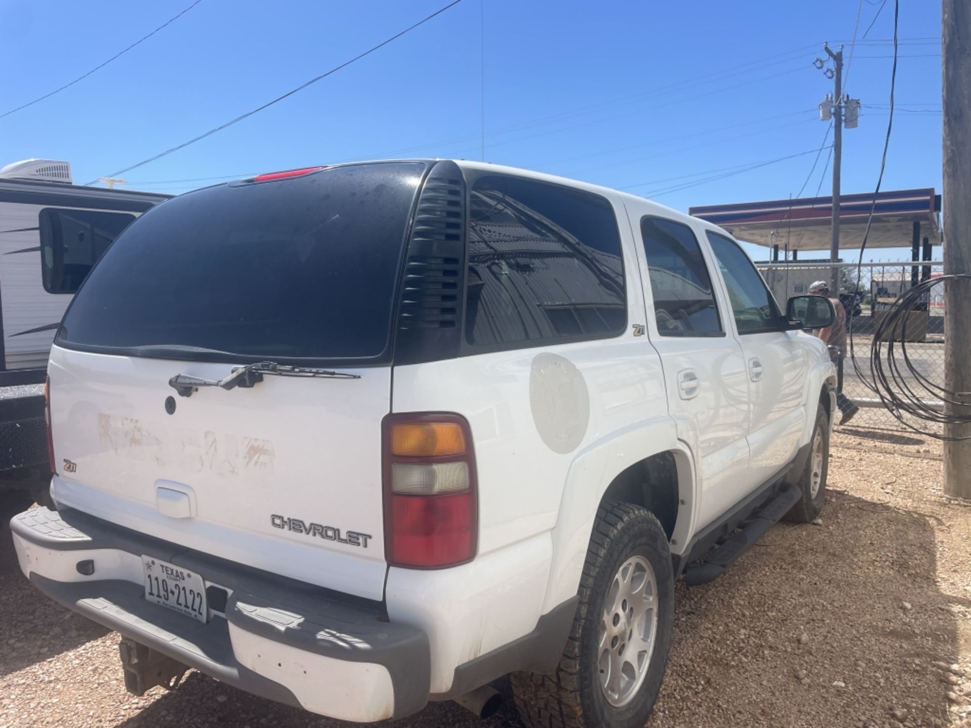 2003 Chevy Tahoe Z71 - Image 6 of 18