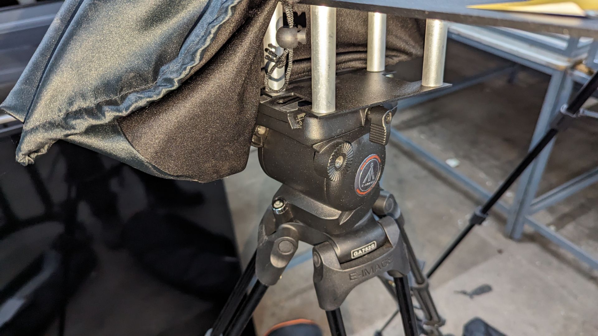 E-Image model GA752S tripod based multi adjustable stand including attachments and soft carry case - Image 6 of 8