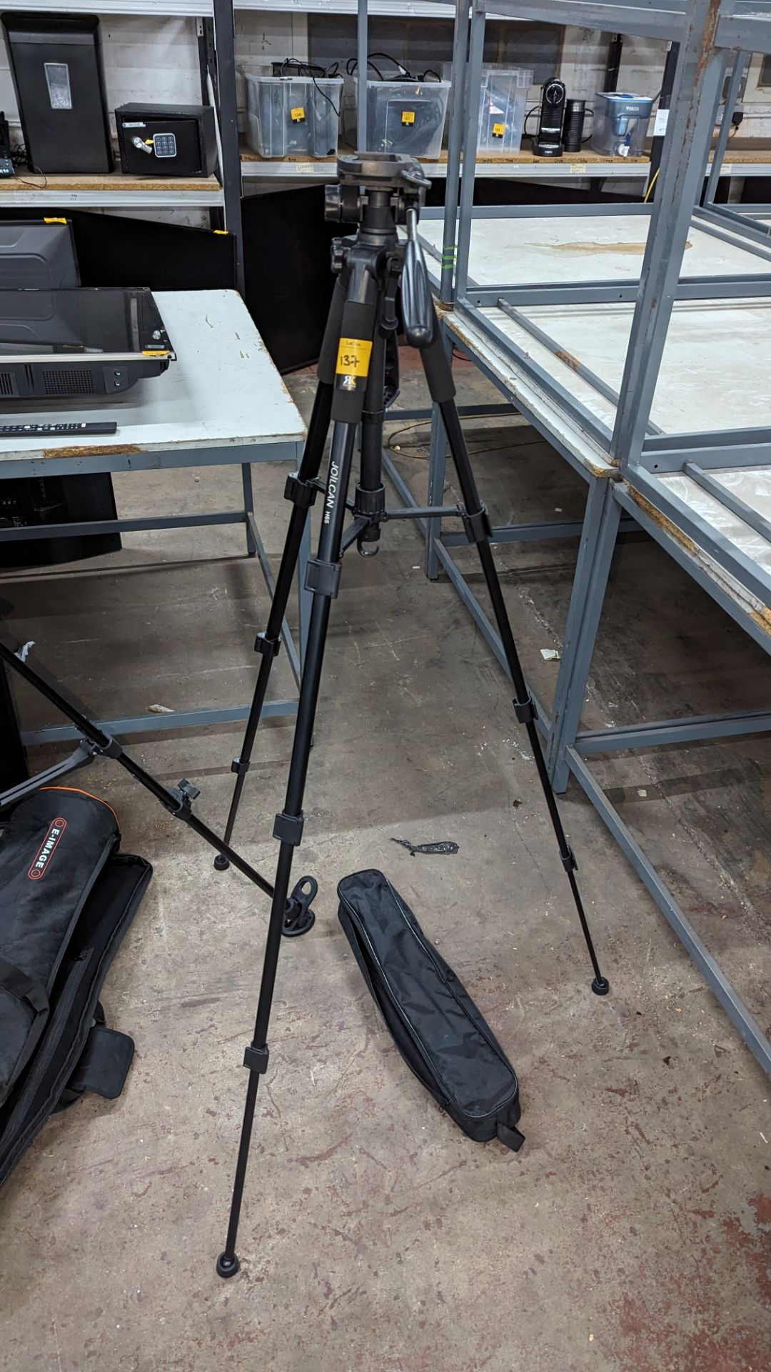 Joilcen H65 tripod, including head and soft carry case