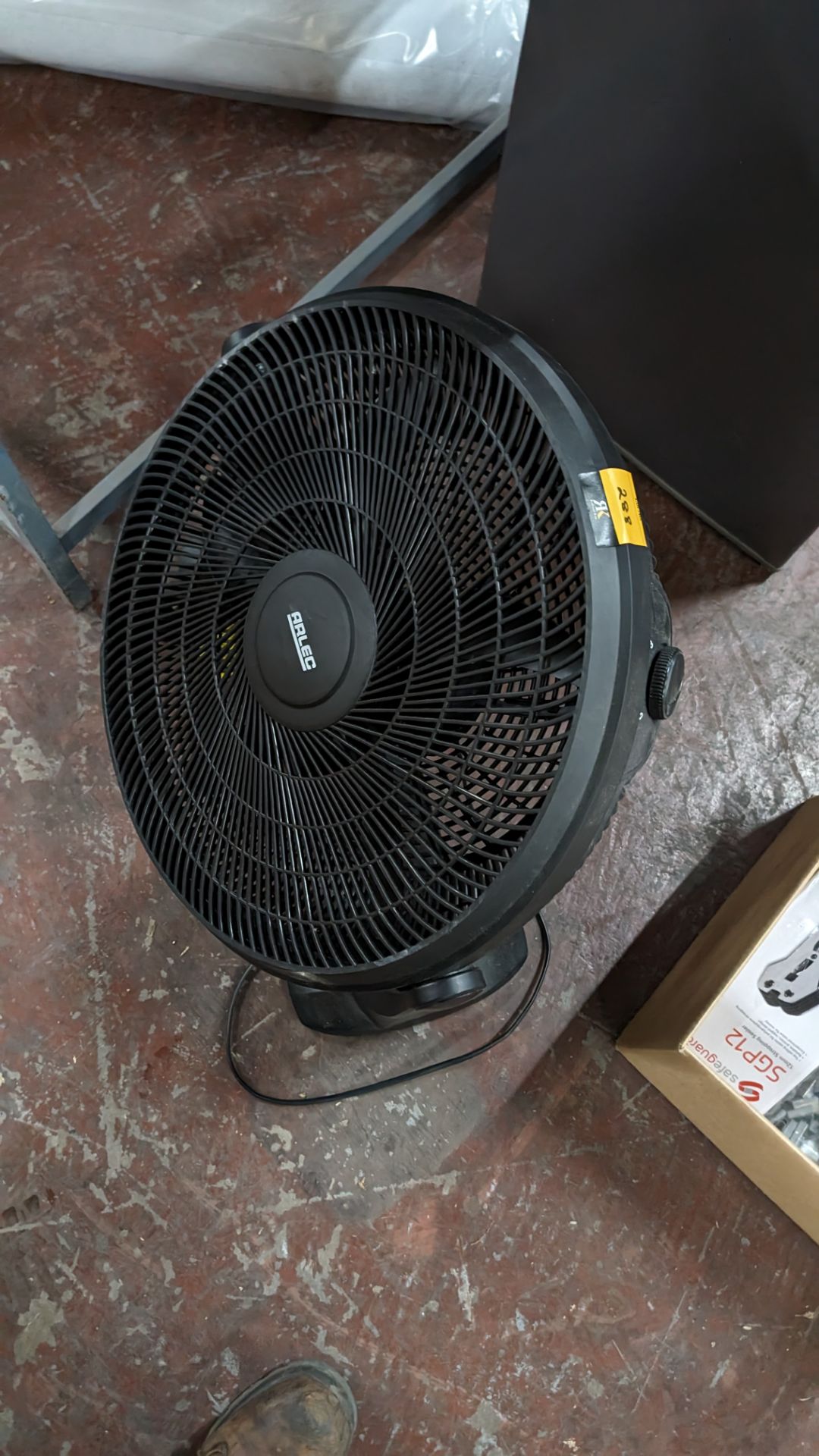 Arlec large floor fan model ABF200GB - Image 2 of 5