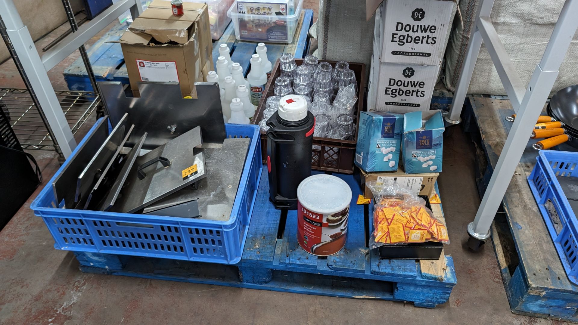 The contents of a pallet of miscellaneous items including stainless steel lids, plastic heavy duty t - Image 2 of 11