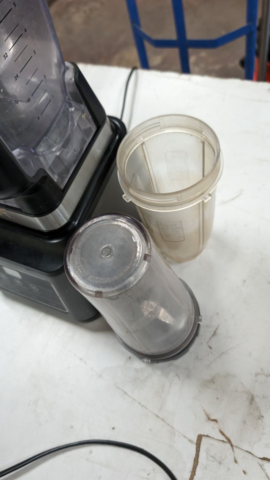 Ninja blender including various accessories/ancillaries as pictured. NB no lid - Image 5 of 8