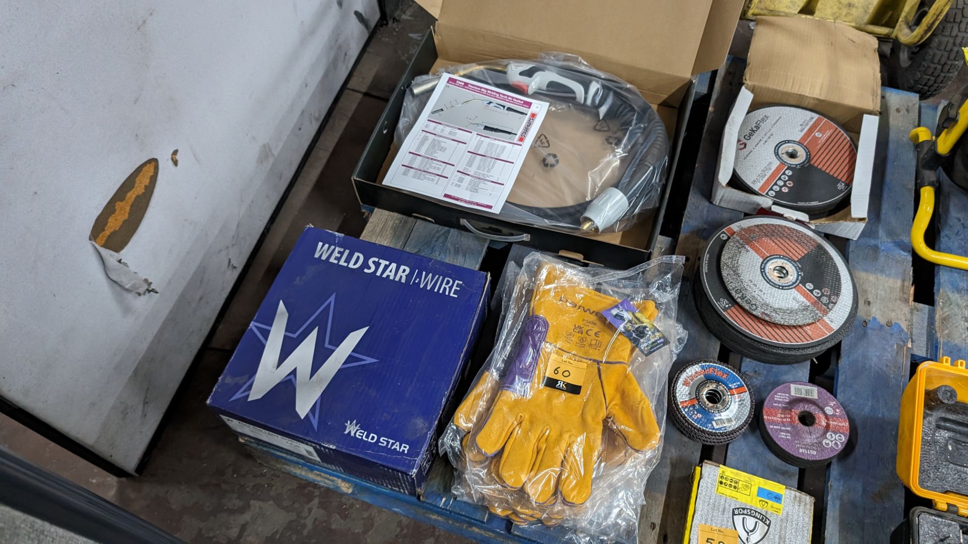 Quantity of welding consumables & PPE comprising stack of gauntlets, box of wire & welding torch, al - Image 2 of 8