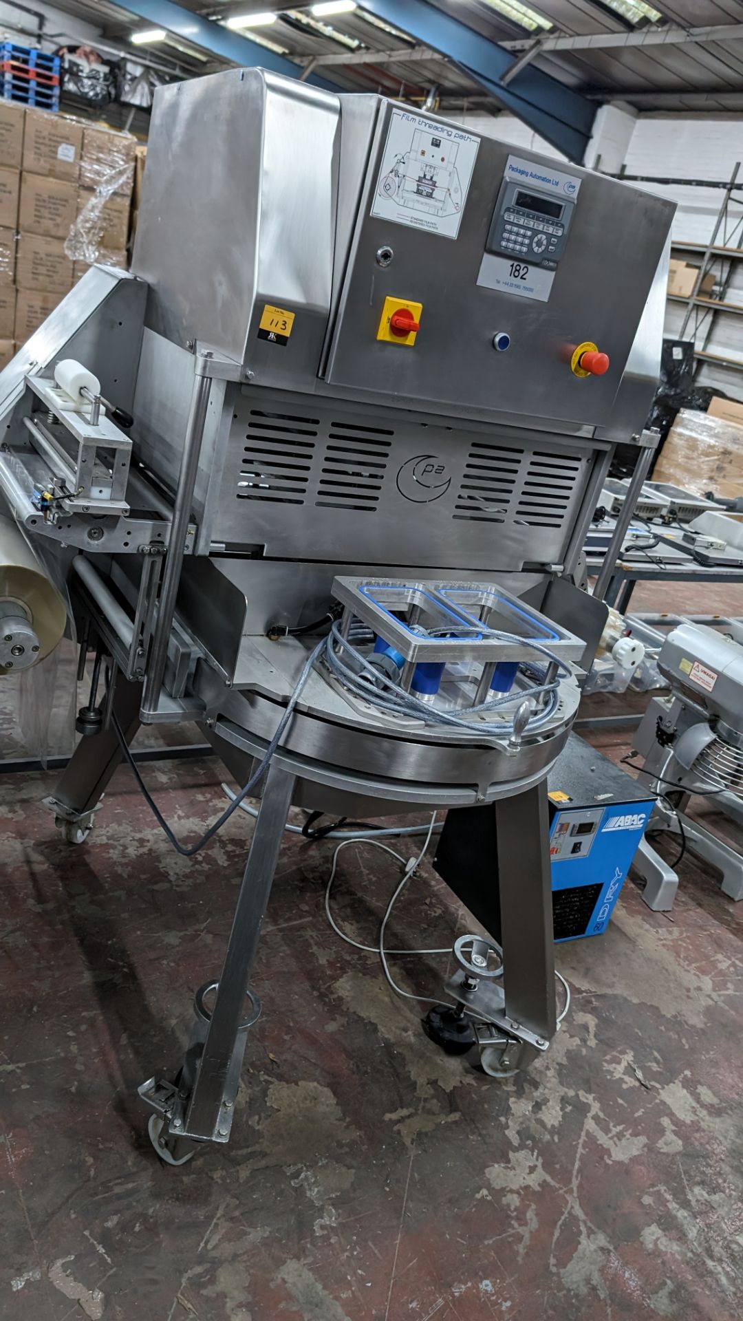 Packing Automation tray sealing machine