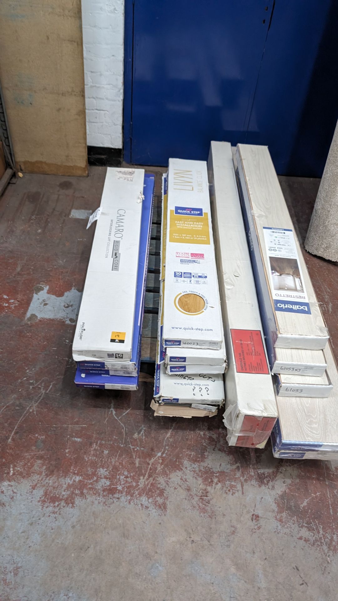 The contents of a pallet of laminate flooring & similar