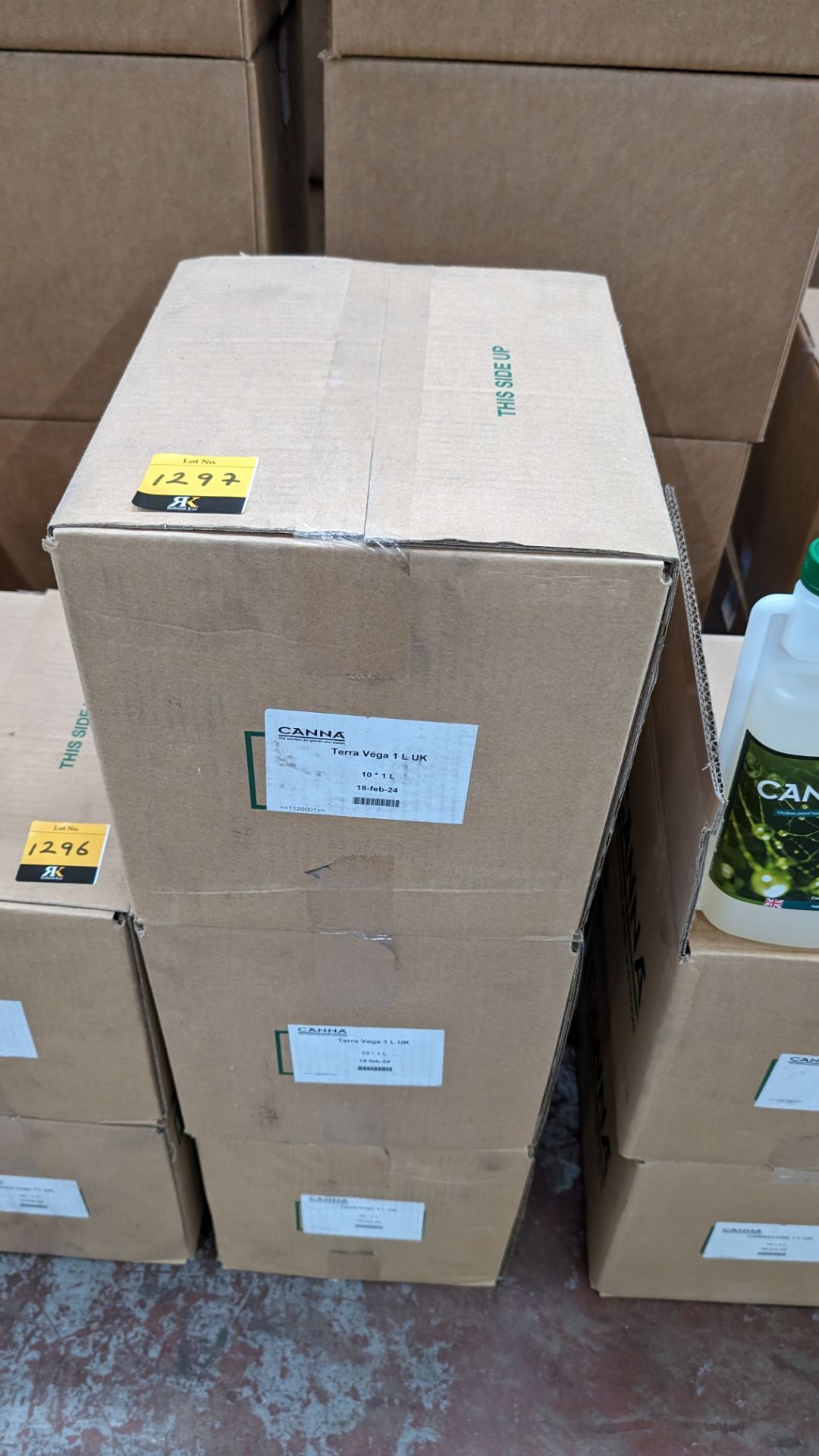 30 off 1 litre bottles of Canna Terra Vega