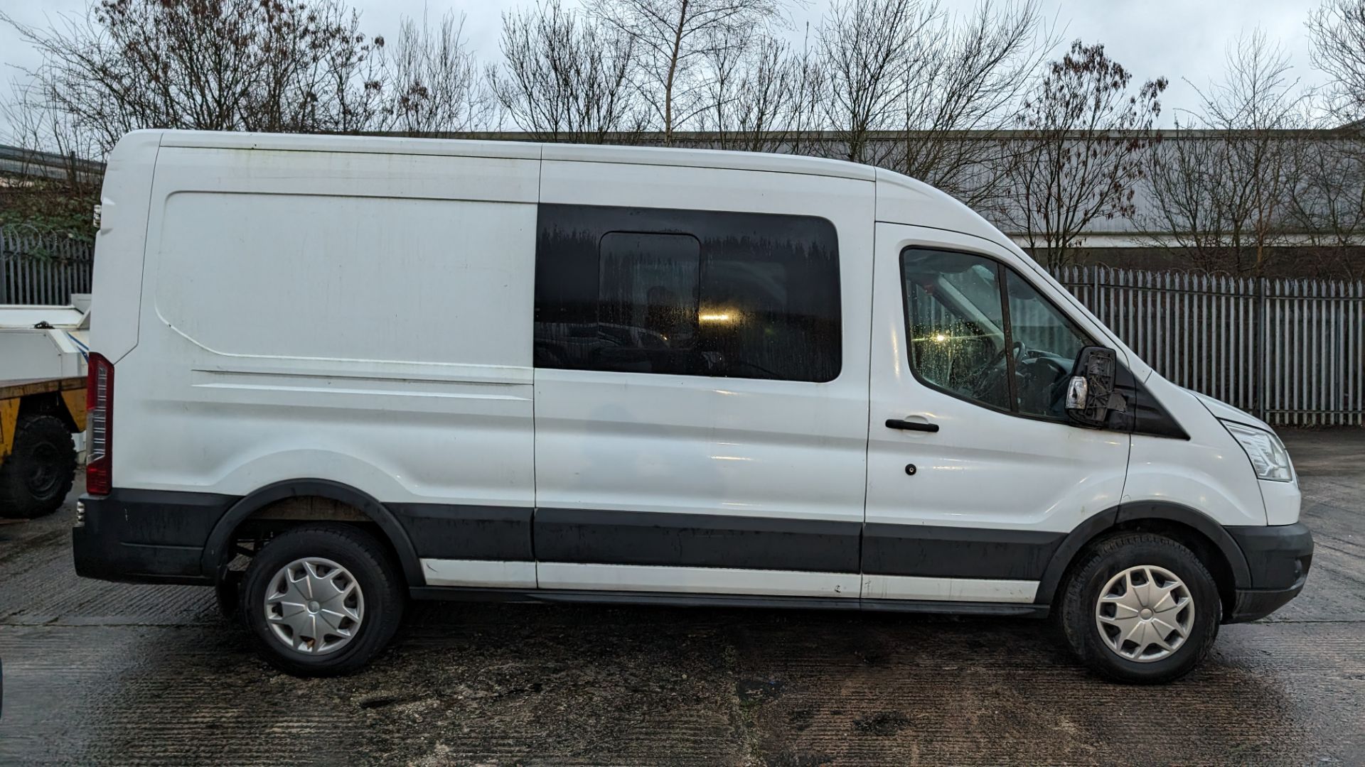 MK67 XDW Ford Transit 350 panel van with second row of seats, 6 speed manual gearbox, 1995cc diesel - Image 8 of 14