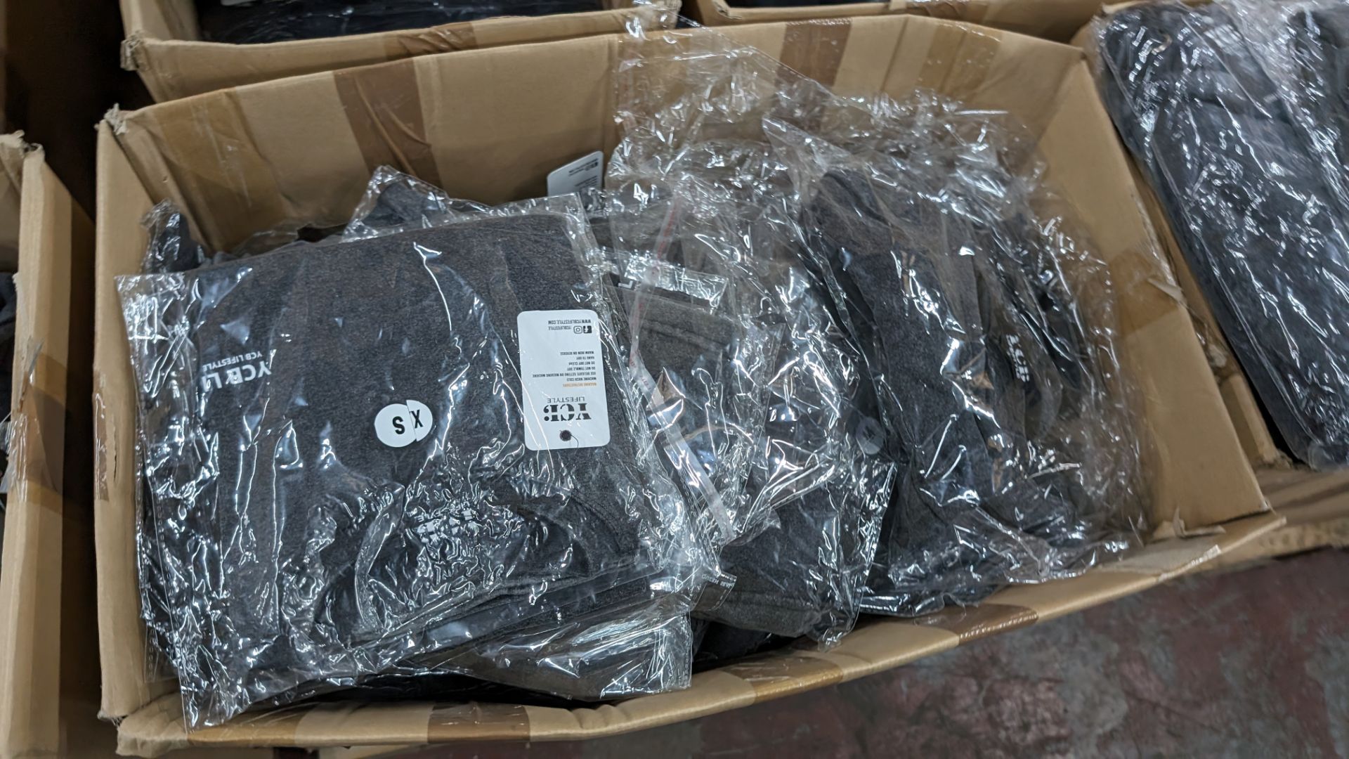 5 boxes of YCB t-shirts, zip-up tops, sweat pants & more - the contents of a pallet - Image 3 of 9