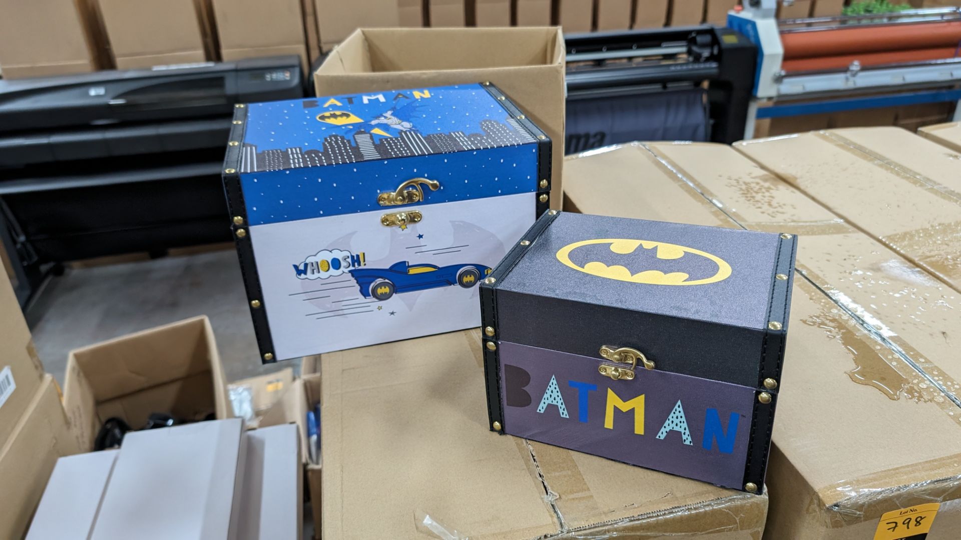 18 off Batman storage box sets - each set comprises one larger box & one smaller box. 3 cartons - Image 2 of 4