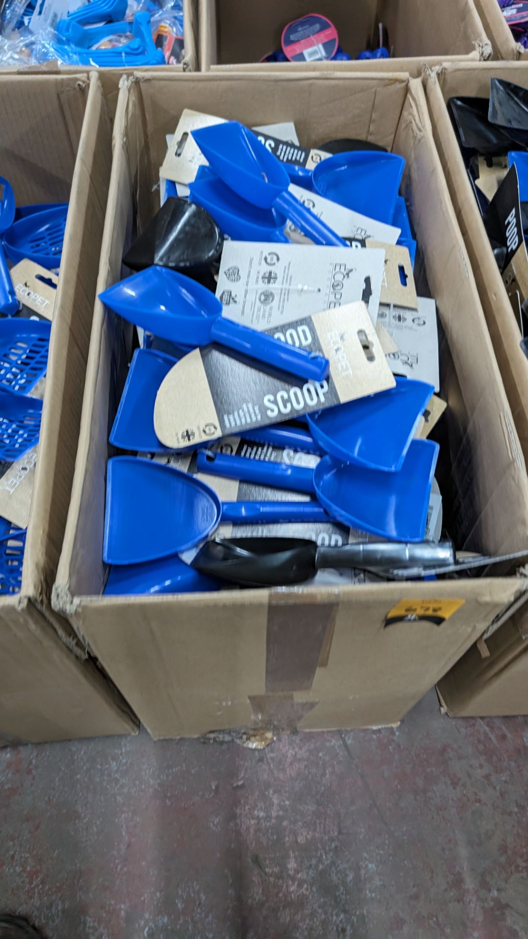 Box of Ecopet recycled plastic food scoops - Image 2 of 4