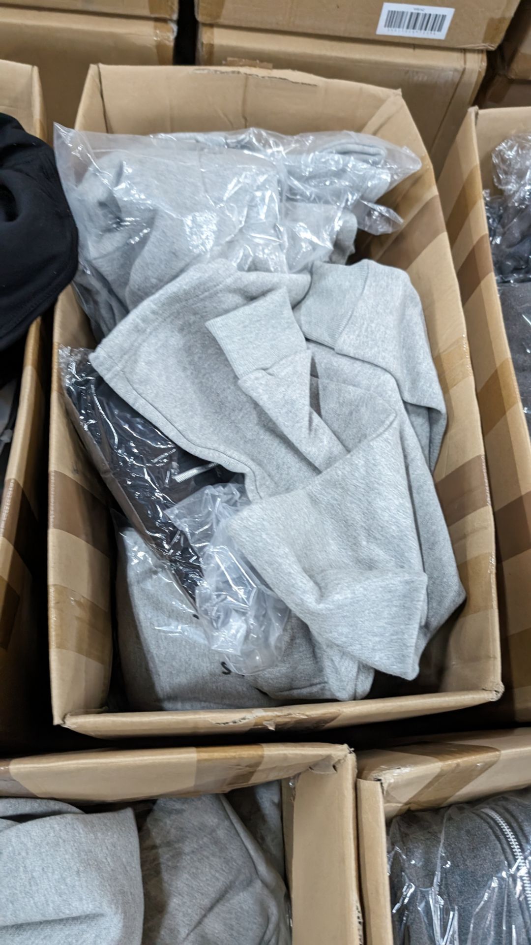 5 boxes of YCB zip-up hoodies, crop tops & similar - the contents of a pallet - Image 6 of 8