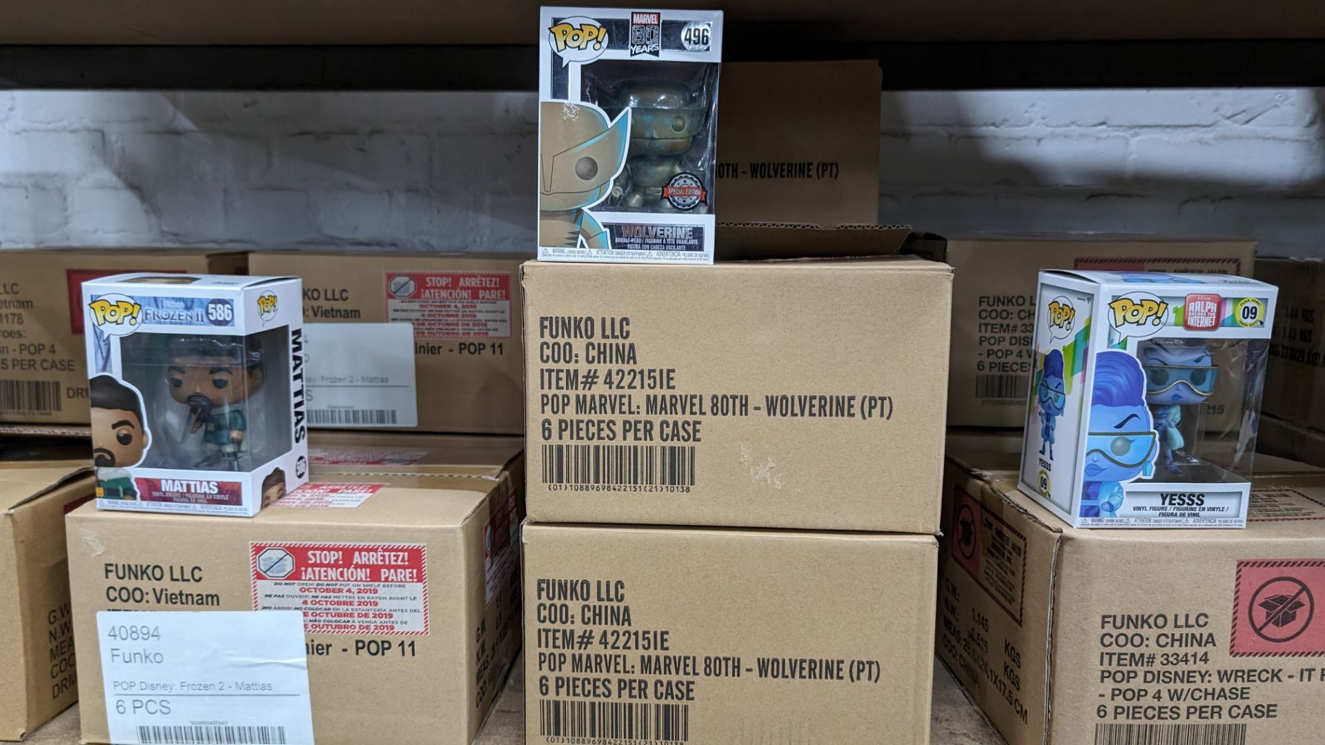 The contents of a bay of Pop! vinyl figures and bobble-heads. Approximately 110 pieces in total inc - Image 5 of 7