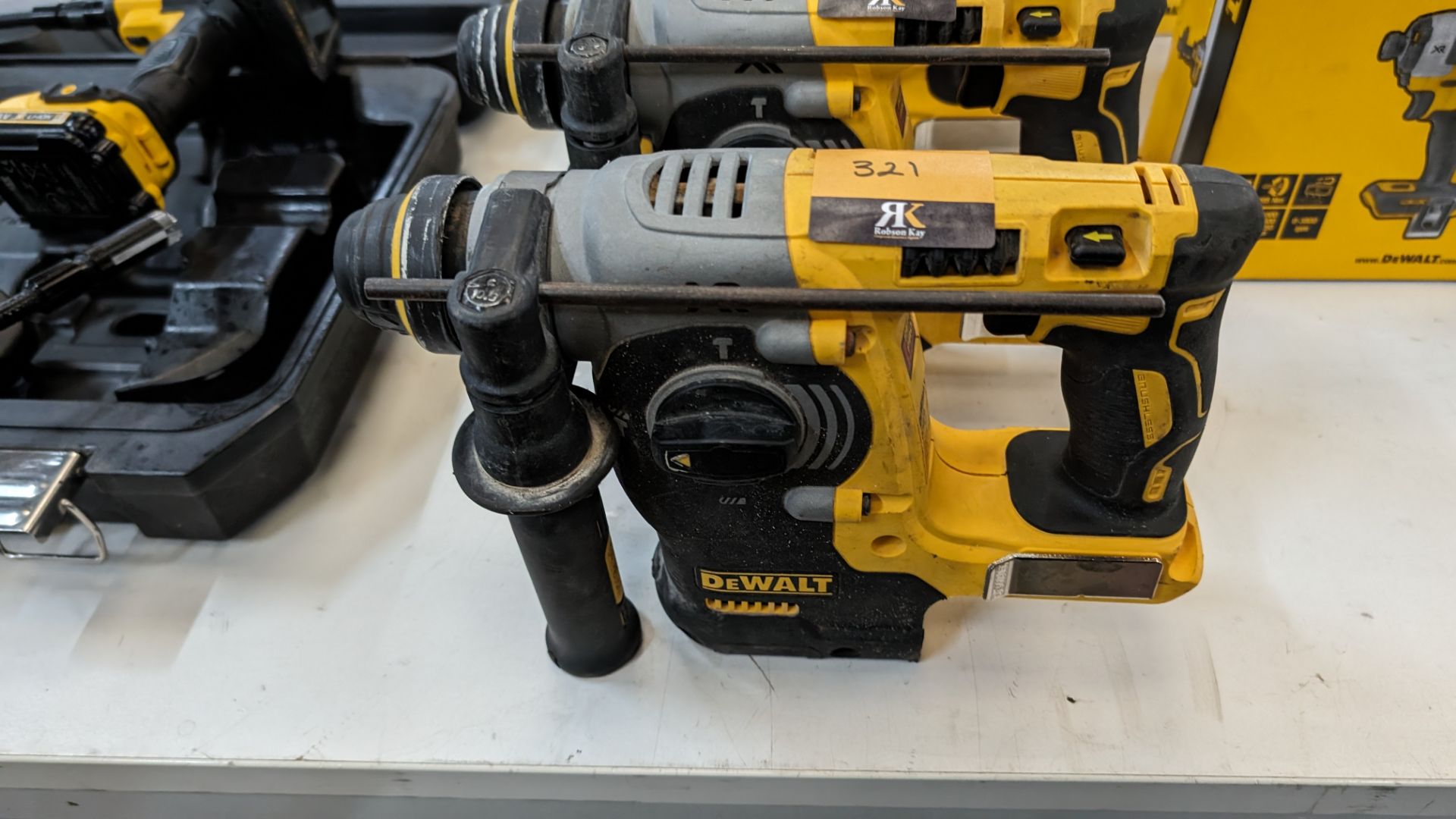 DeWalt model DCH273 cordless impact driver - no battery with this lot