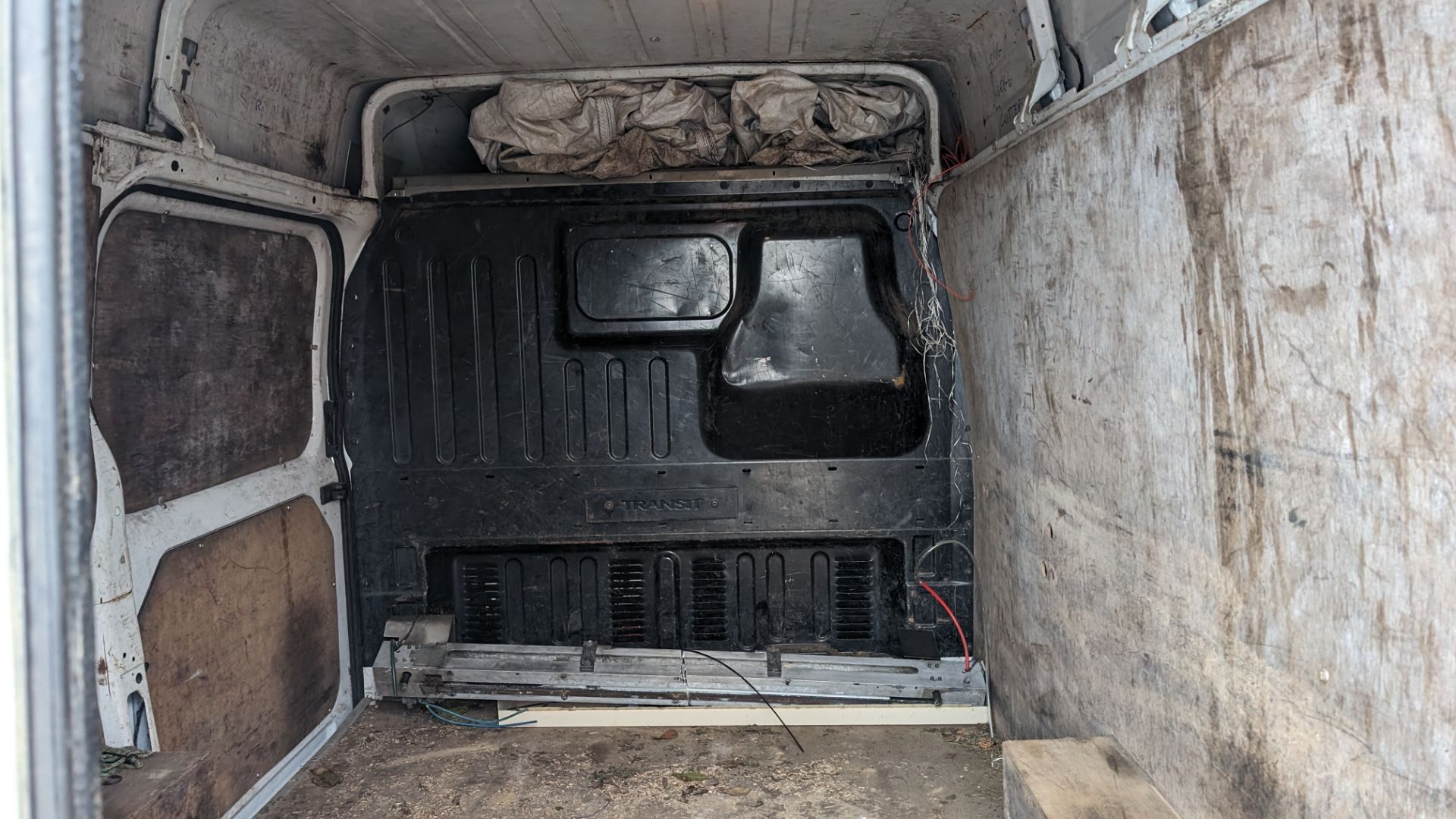 2009 Ford Transit van - Image 12 of 24