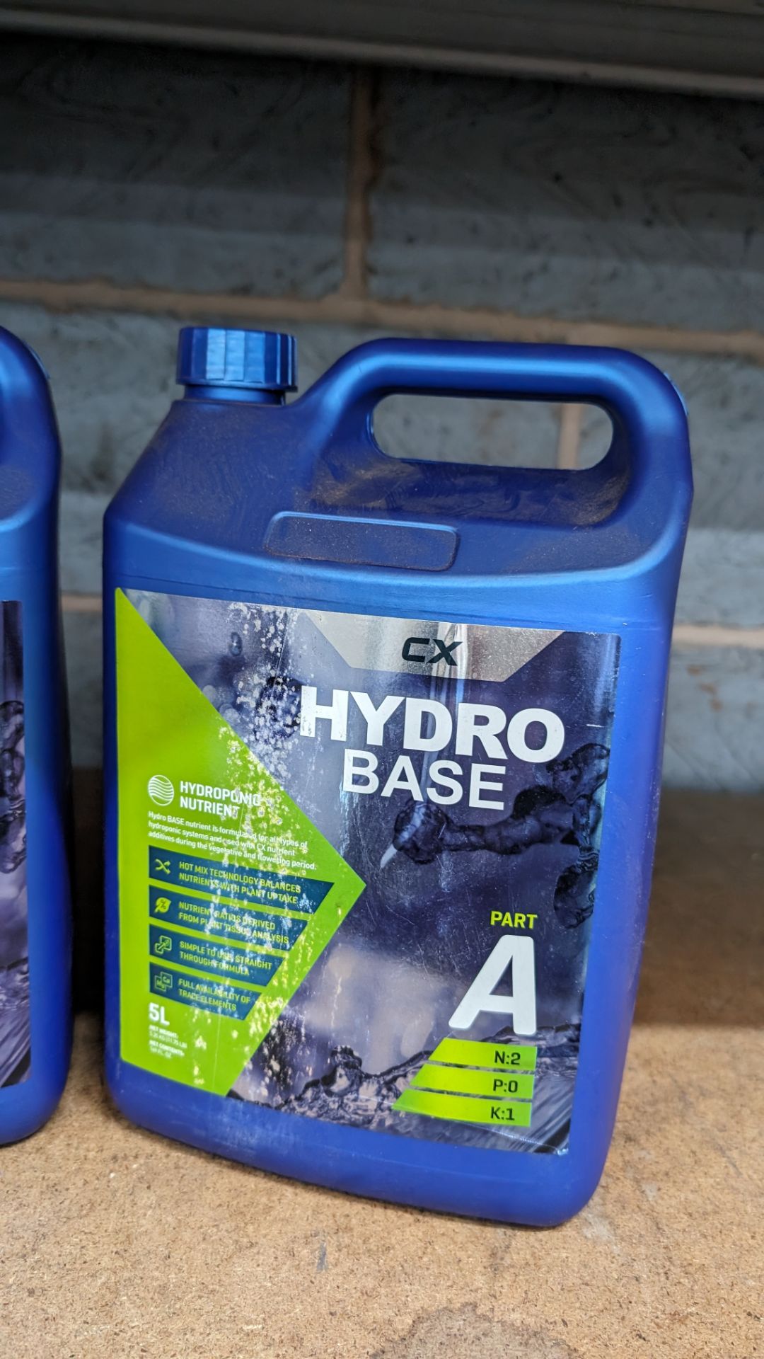 2 bottles of hydroponic nutrient CX hydro base. This lot comprises 1 off 5 litre bottle of Part A & - Image 4 of 4