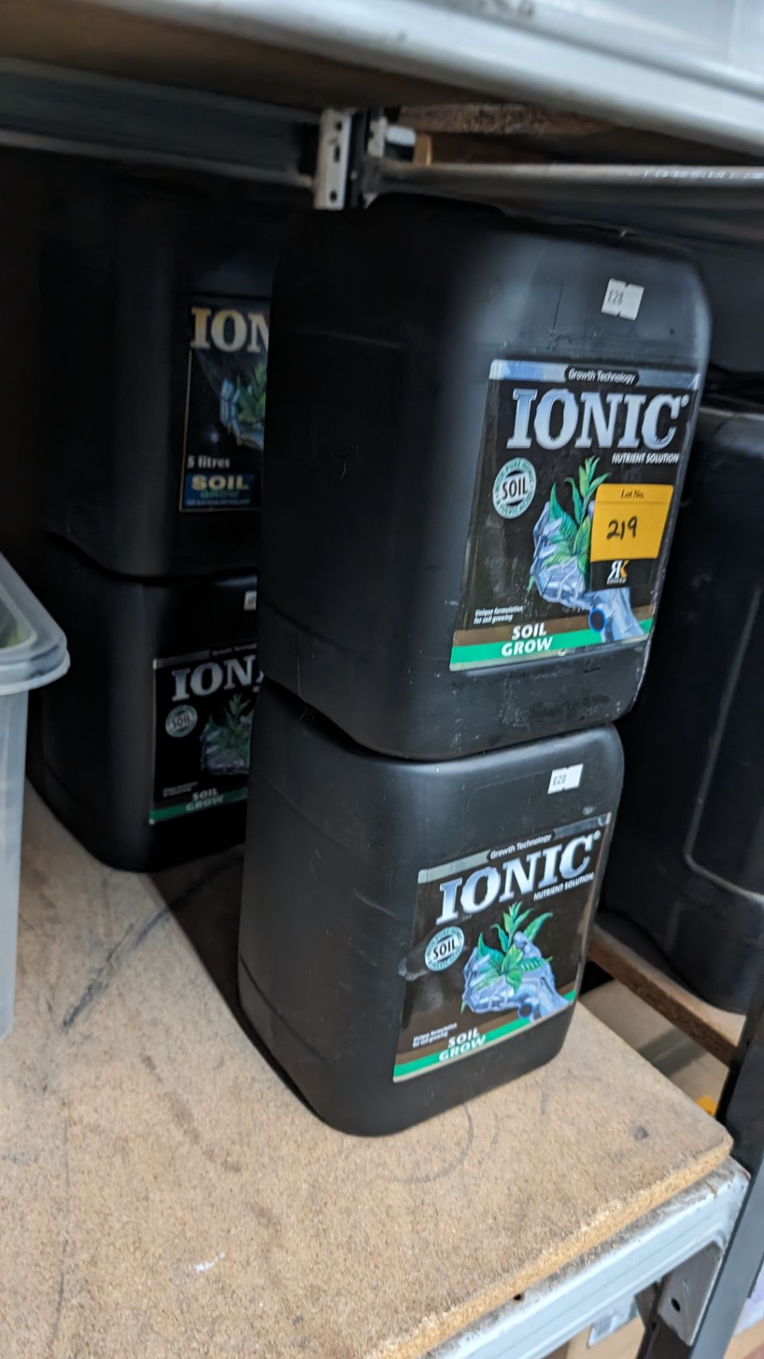 4 off 5 litre bottles of ionic soil grow nutrient solution