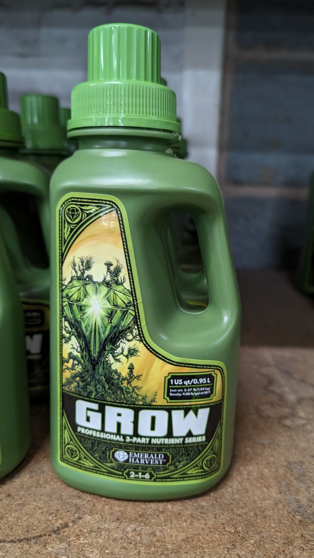 12 off 950ml bottles of Emerald Harvest Grow 2-1-6 Professional 3 Part Nutrient Series - Image 3 of 3