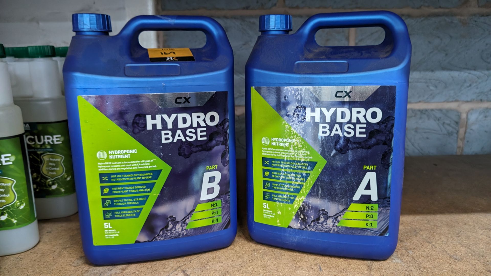 2 bottles of hydroponic nutrient CX hydro base. This lot comprises 1 off 5 litre bottle of Part A & - Image 2 of 4