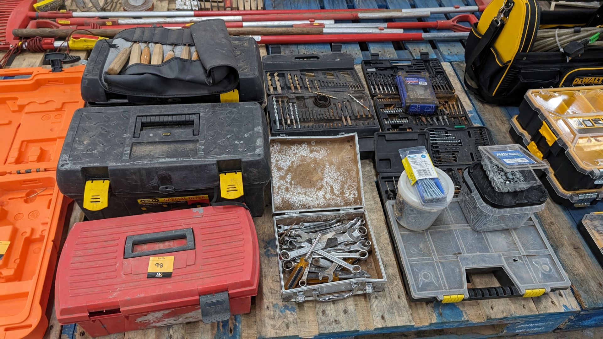 The contents of a pallet of tool kits/toolboxes & contents including good quantity of bit sets