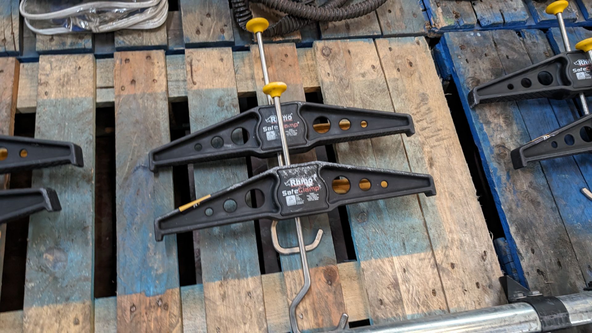 2 off Rhino safe ladder clamps - Image 2 of 3