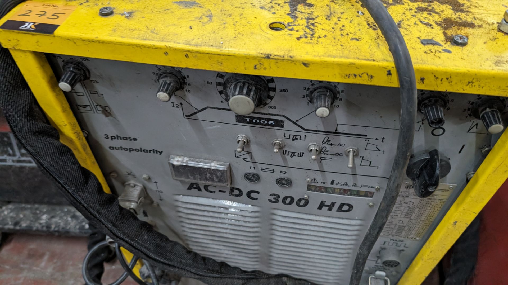 CEA AC/DC 300 HD welding unit - Image 5 of 10