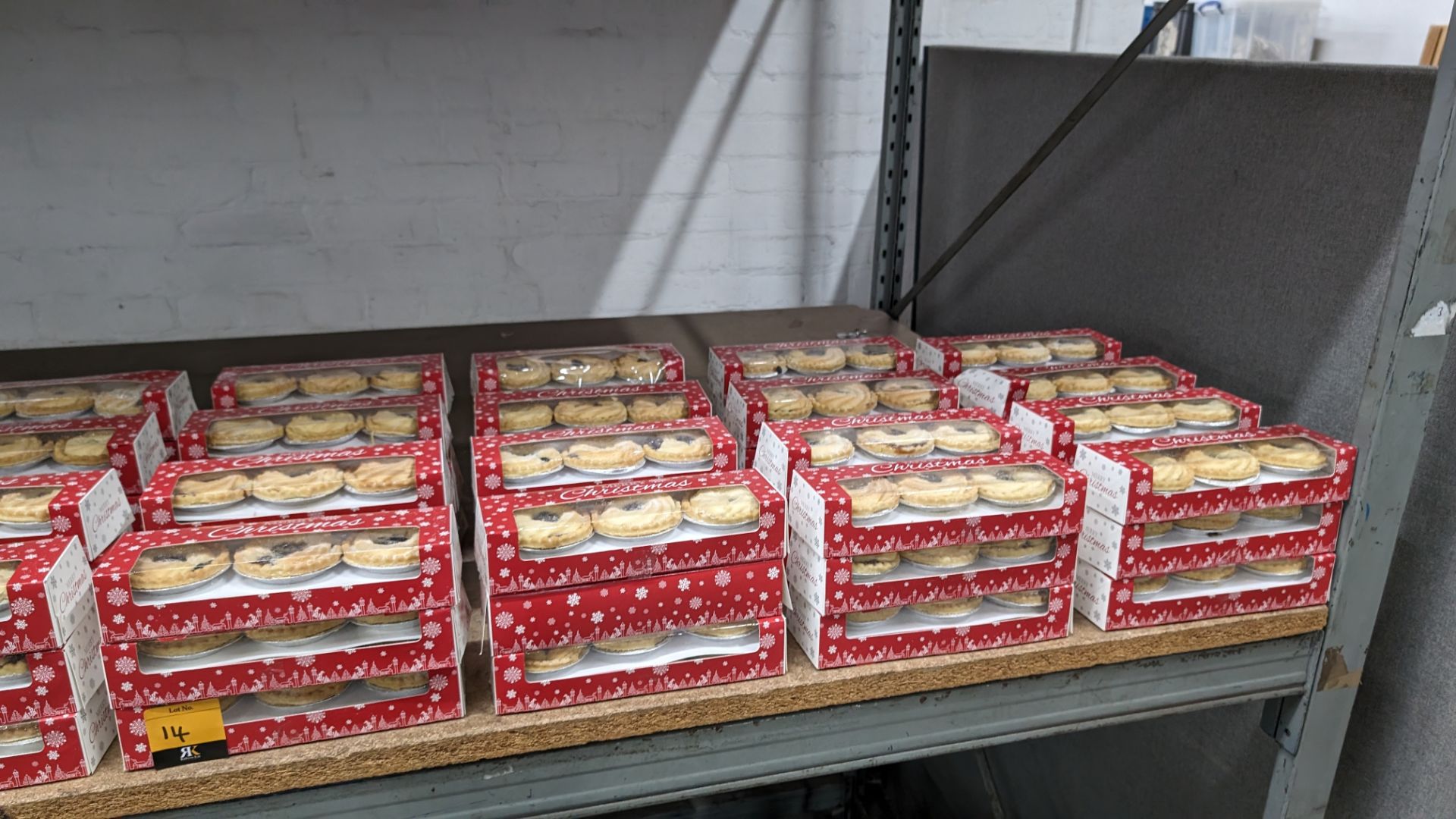 48 off 6 packs of Christmas mince pies. Each pack contains 6 pies on 2 layers & comes in Merry Chri - Image 2 of 5