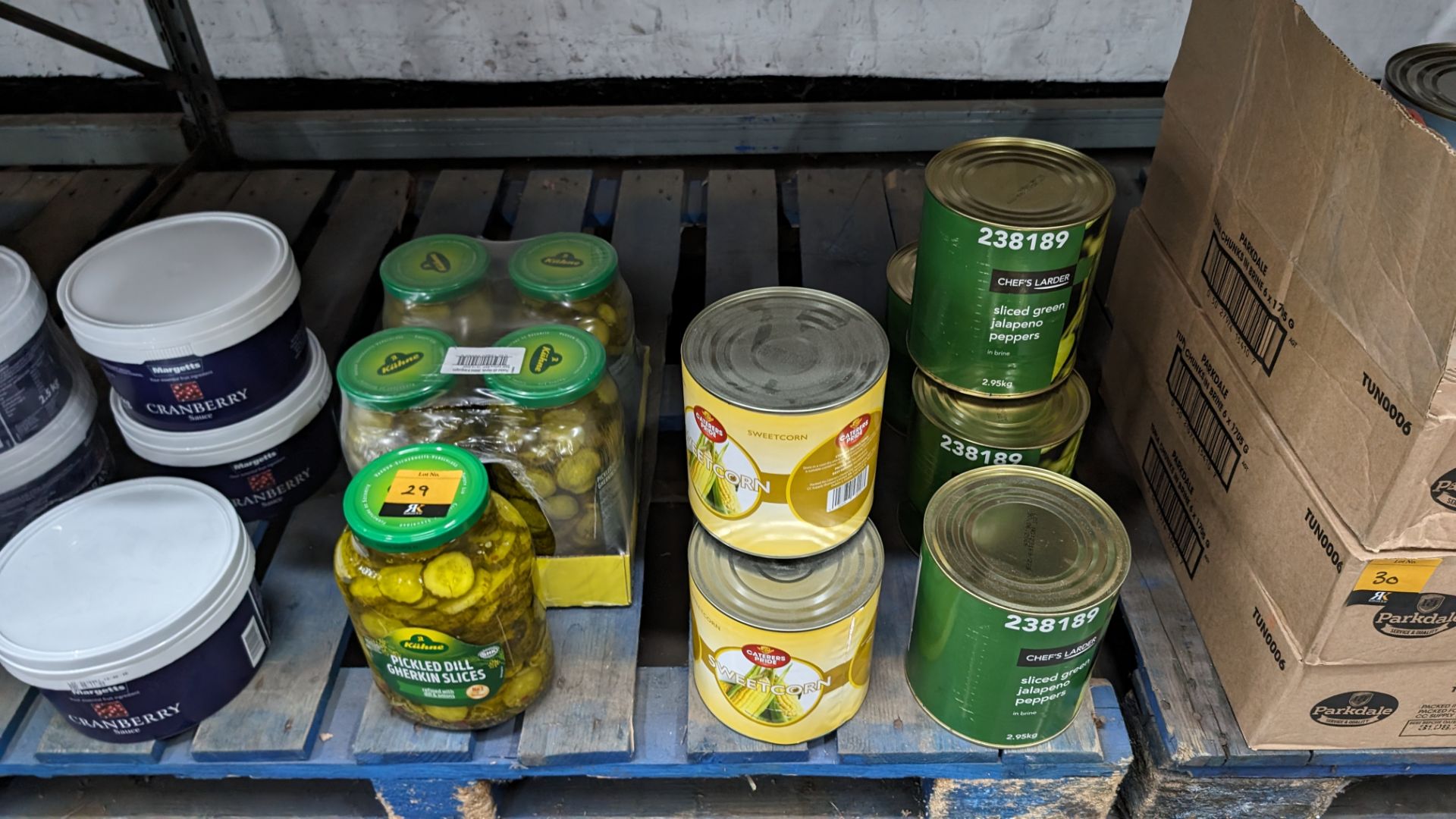 12 large jars & tins of sliced pickled gherkins, sweetcorn & jalapeño peppers. Jar size 2.45kg, swe - Image 2 of 6