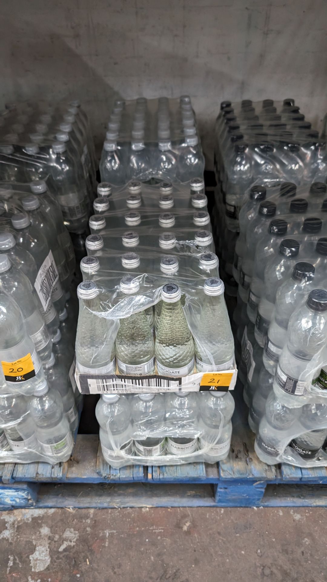 96 off 500ml bottles of Harrogate sparkling spring water, best before date July 2024 (4 cartons). N - Image 2 of 7