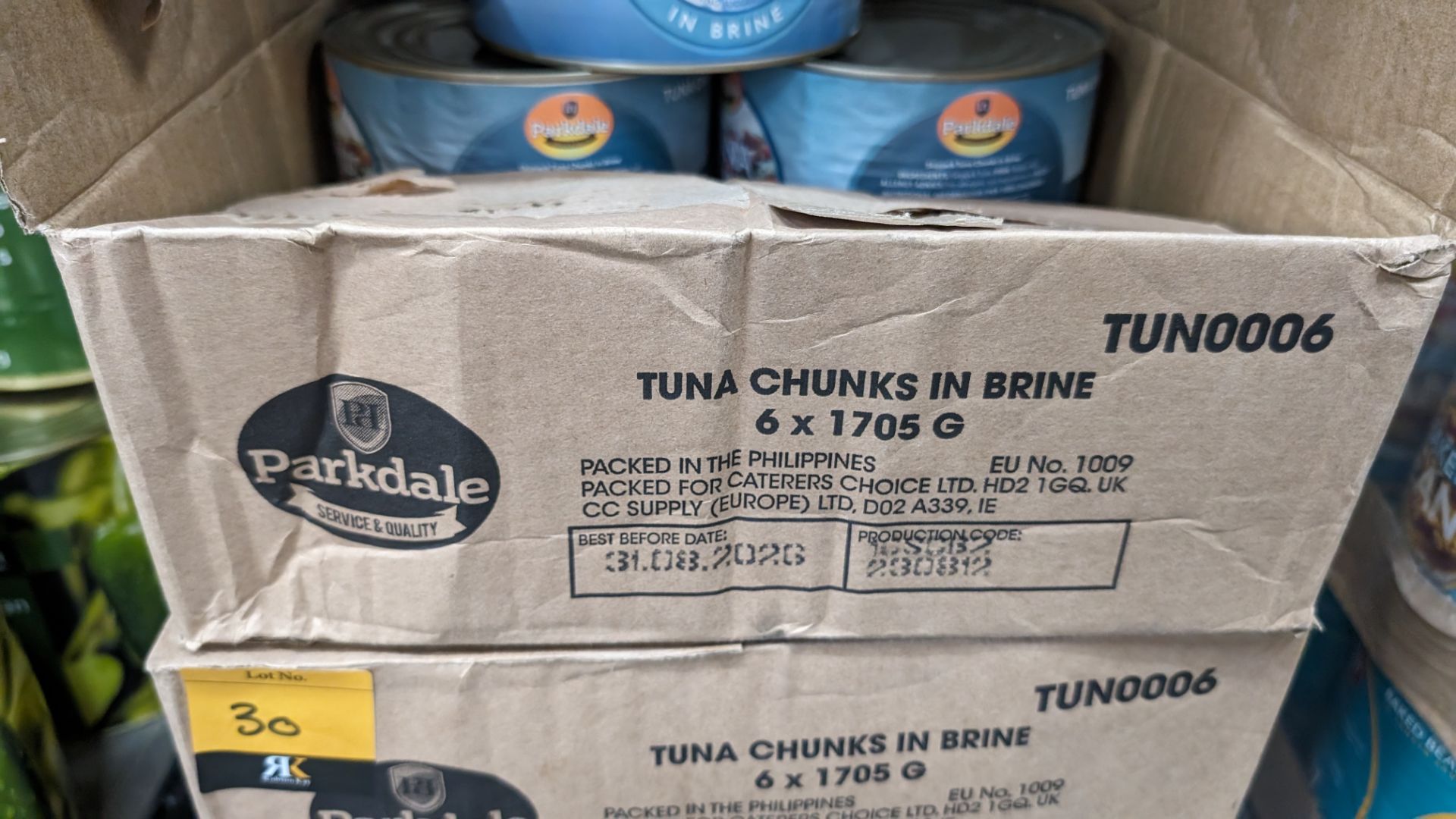 3 boxes containing a total of 17 off 1.705kg tins of tuna chunks in brine, best before date August 2 - Image 3 of 5